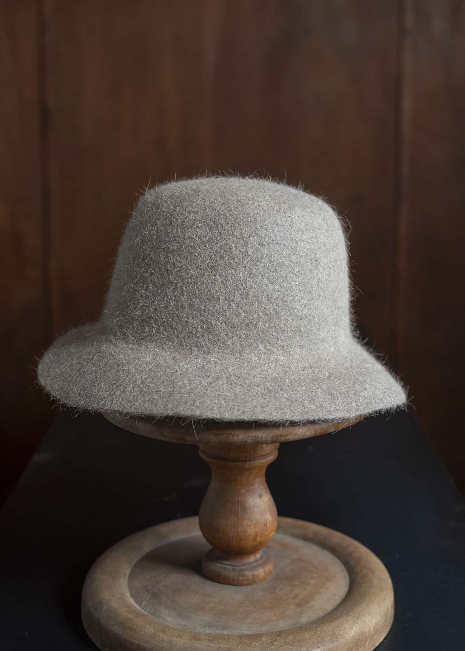 JAN-JAN VAN ESSCHE HAT#9 RABBIT FAR FELT