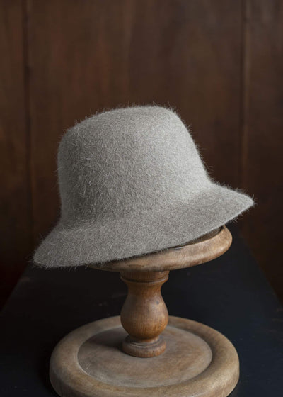 JAN-JAN VAN ESSCHE HAT#9 RABBIT FAR FELT