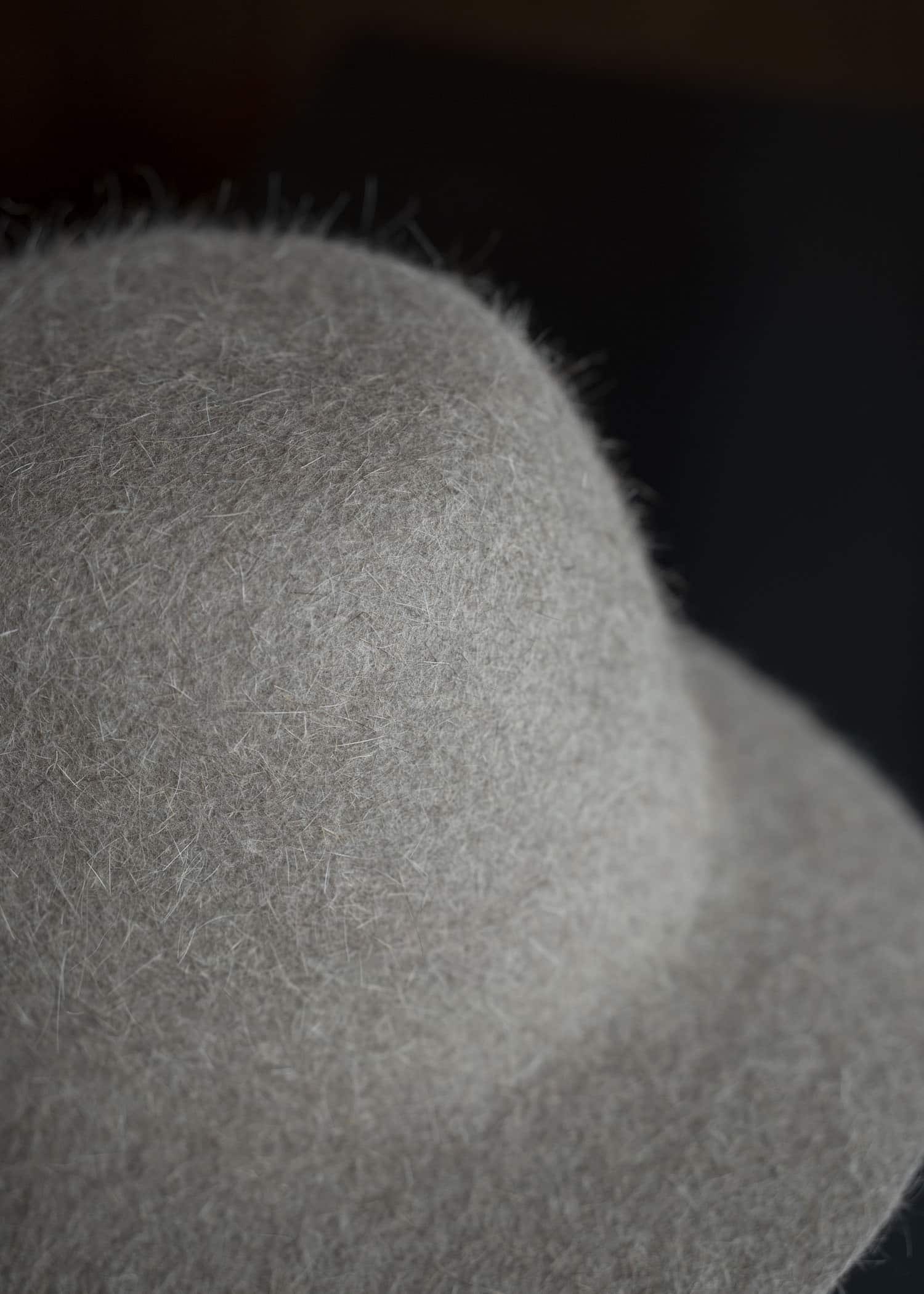 JAN-JAN VAN ESSCHE HAT#9 RABBIT FAR FELT