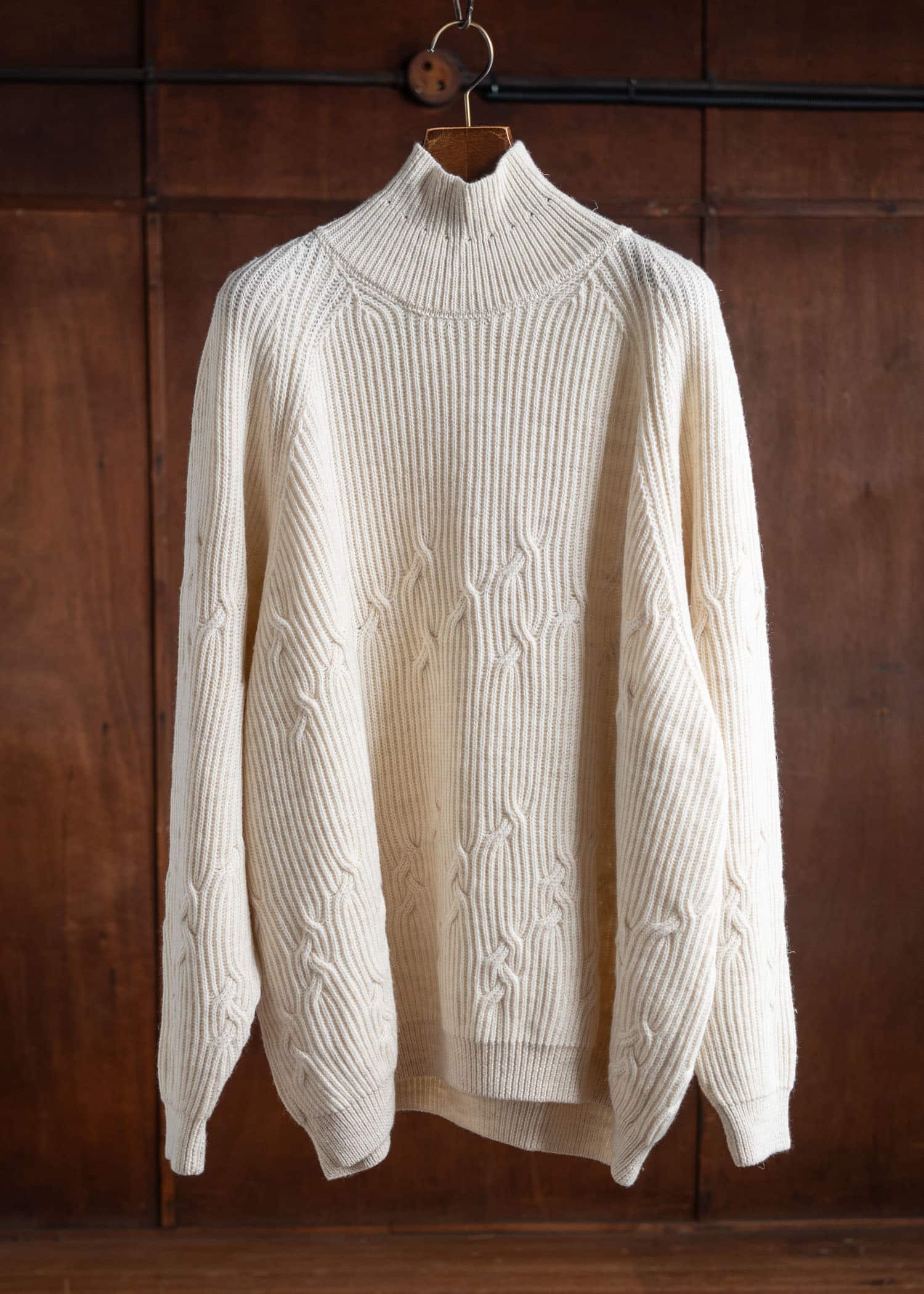 JAN-JAN VAN ESSCHE KNIT#67 Wide Fit Cable Knitted Turtle Neck Sweater Wool Lino White