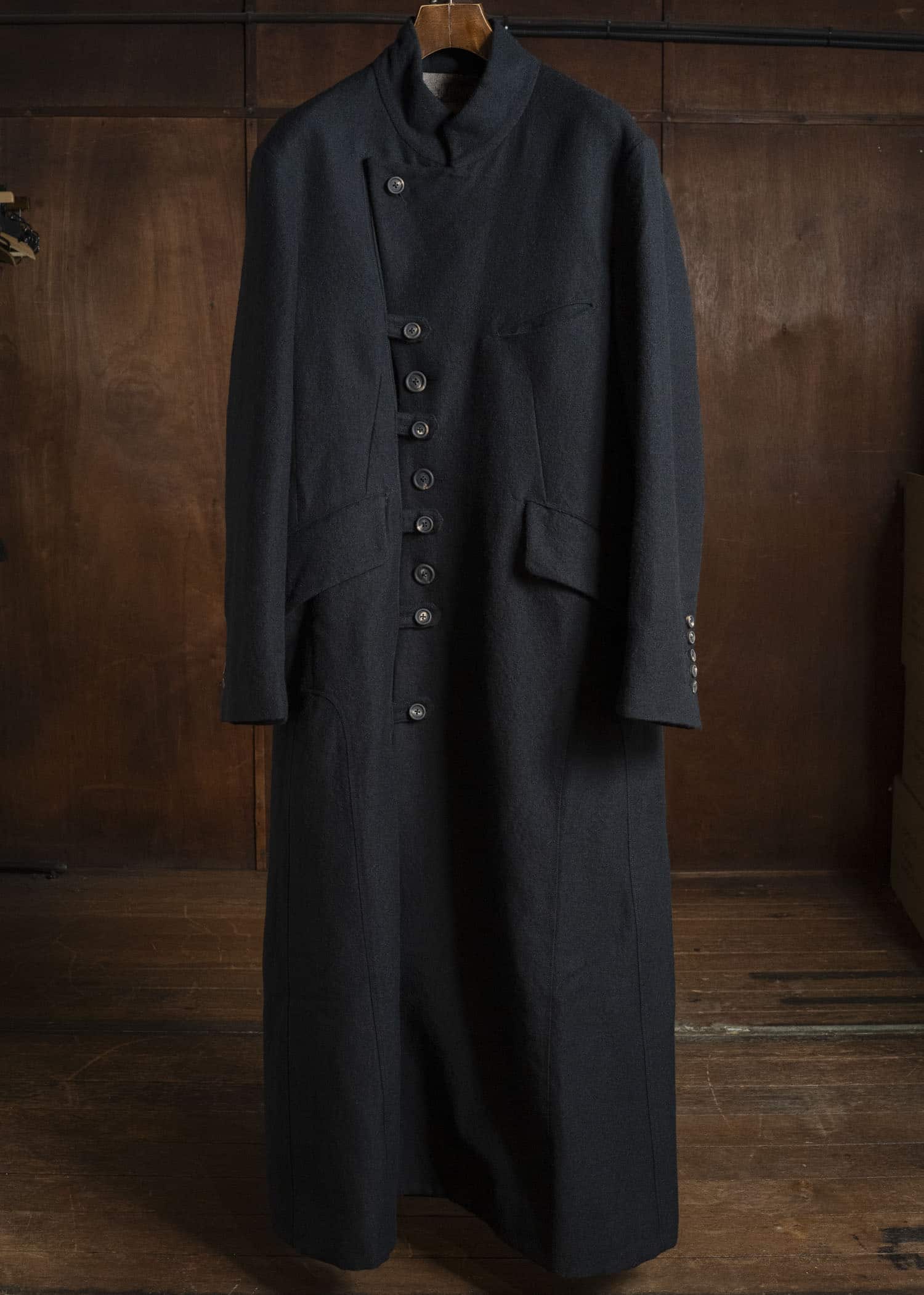 ZIGGY CHEN EXTRA LONG STAND COLLAR COAT 0M2631116
