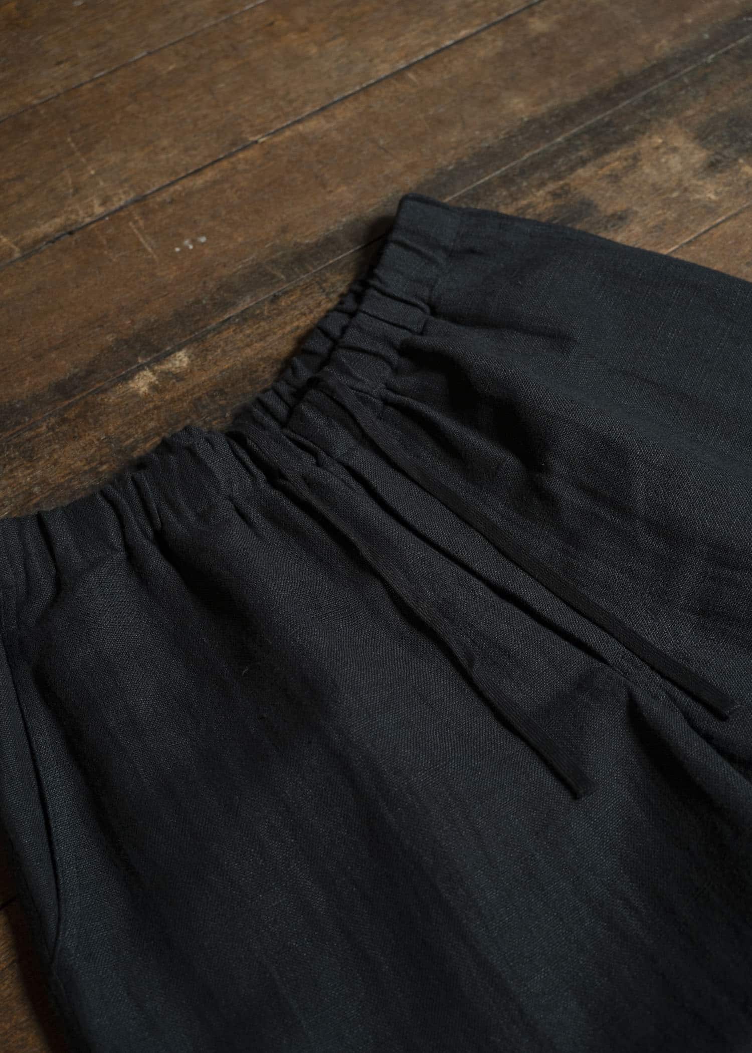 Jurgen Lehl カーディリネン平パンツ J0561FPM361 墨