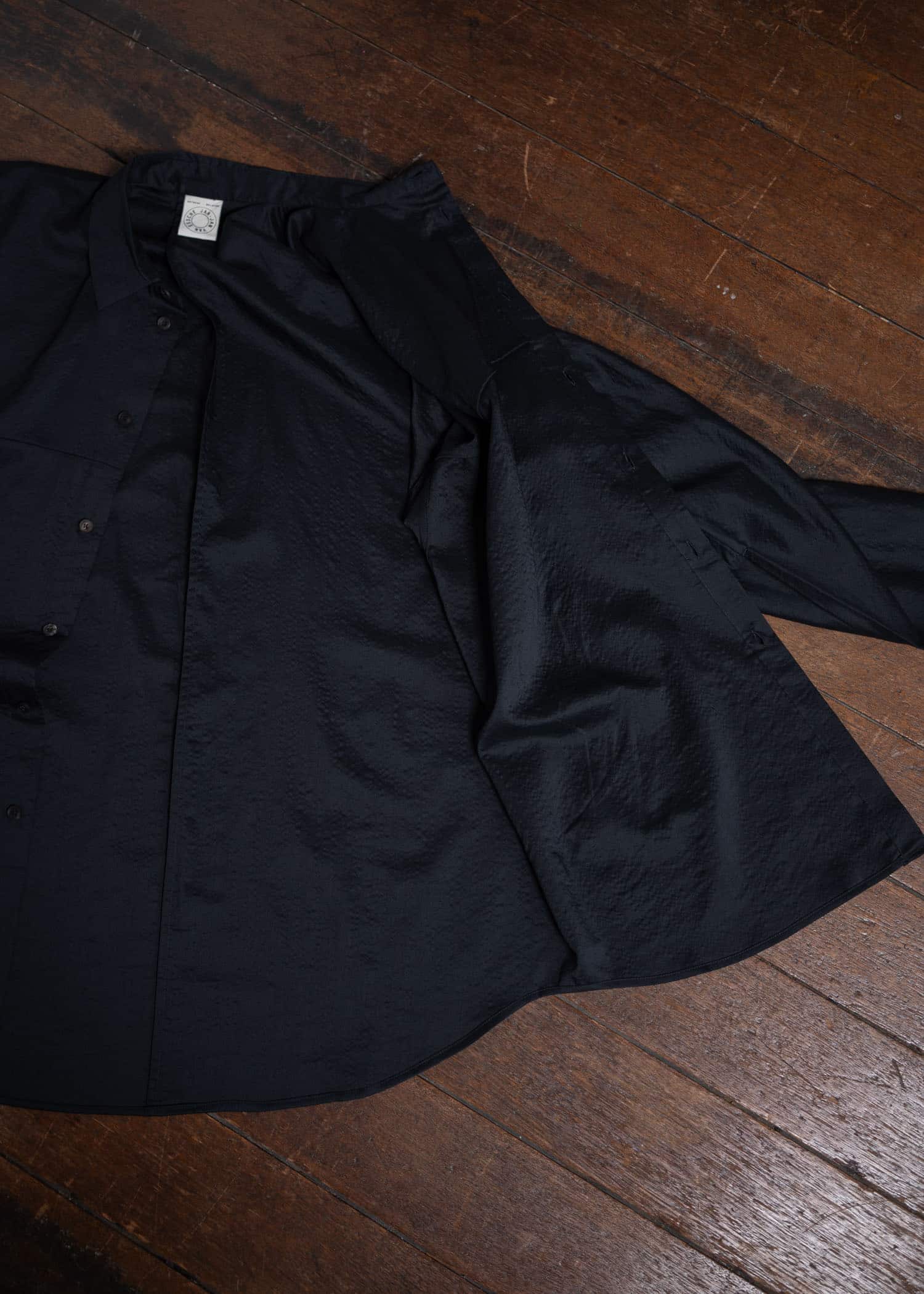 JAN-JAN VAN ESSCHE SHIRT#101 Loose Fit Button-Up Dress Shirt With Asymmetrical Back Pleat Boiled Wool Silk Cloth Black