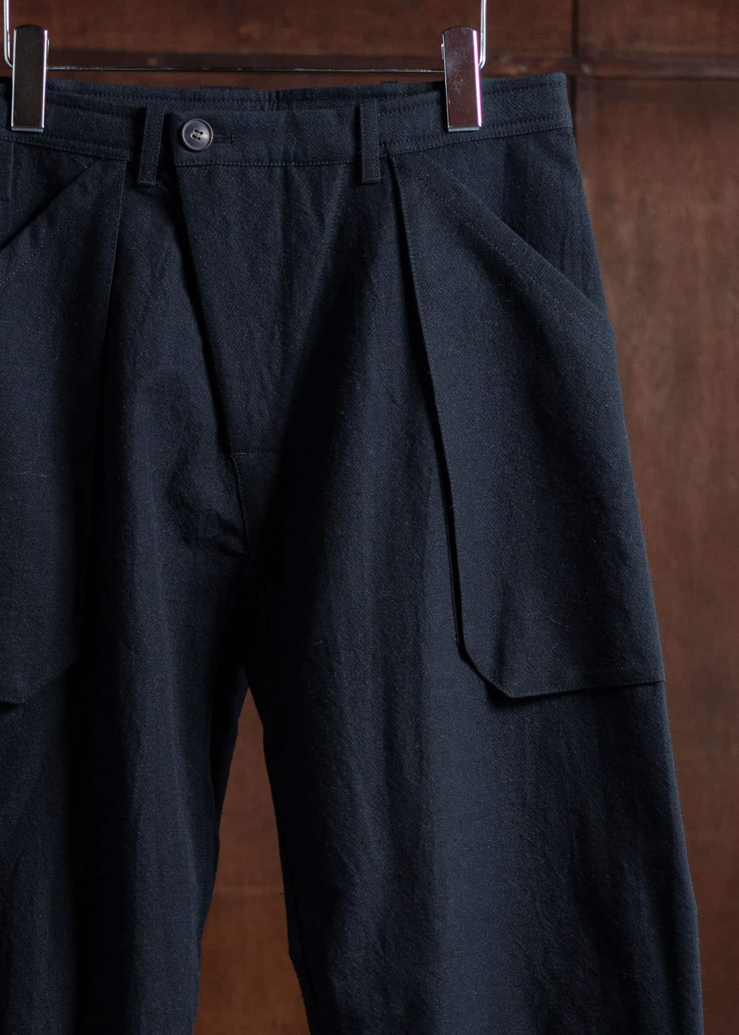 JAN-JAN VAN ESSCHE TROUSERS#82 Tapered Leg Trousers Alpaca Wool Cotton Twill Black