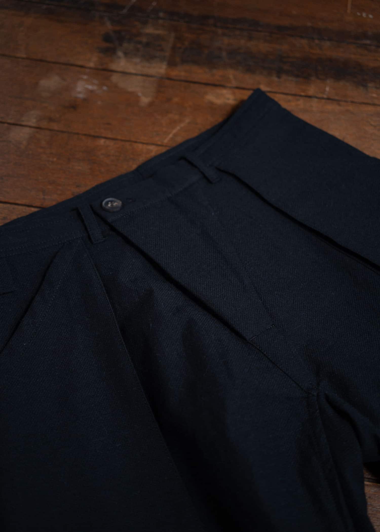 JAN-JAN VAN ESSCHE TROUSERS#82 Tapered Leg Trousers Alpaca Wool Cotton Twill Black