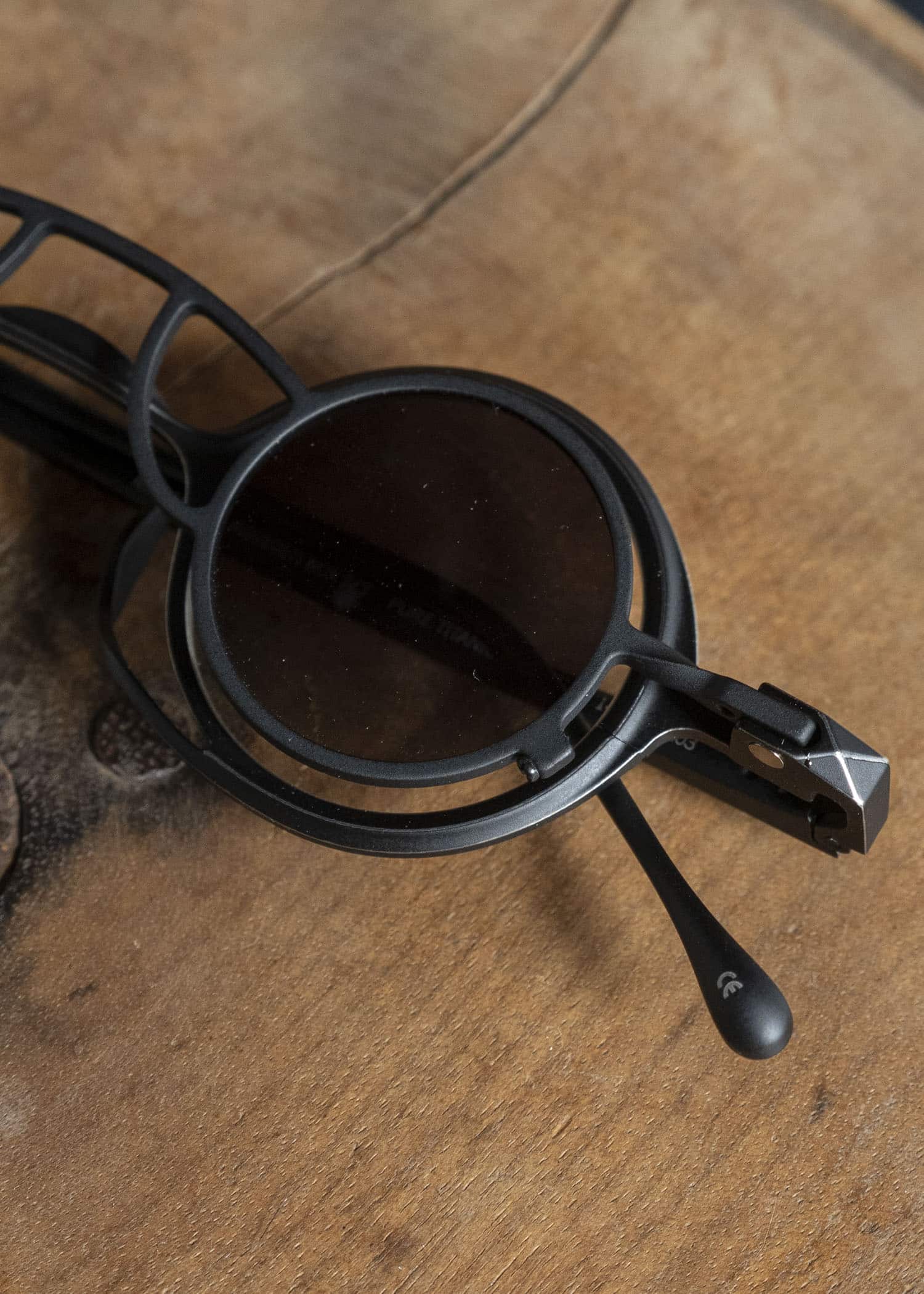 RIGARDS RG0105TI BOX SET ANTIQUE BLACK (FRAME) x BLACK + GREEN (CLIP) x DARK GRAY (LENS)ANTIQUE BLACK (FRAME) x BLACK + GREEN (CLIP) x DARK GRAY (LENS)