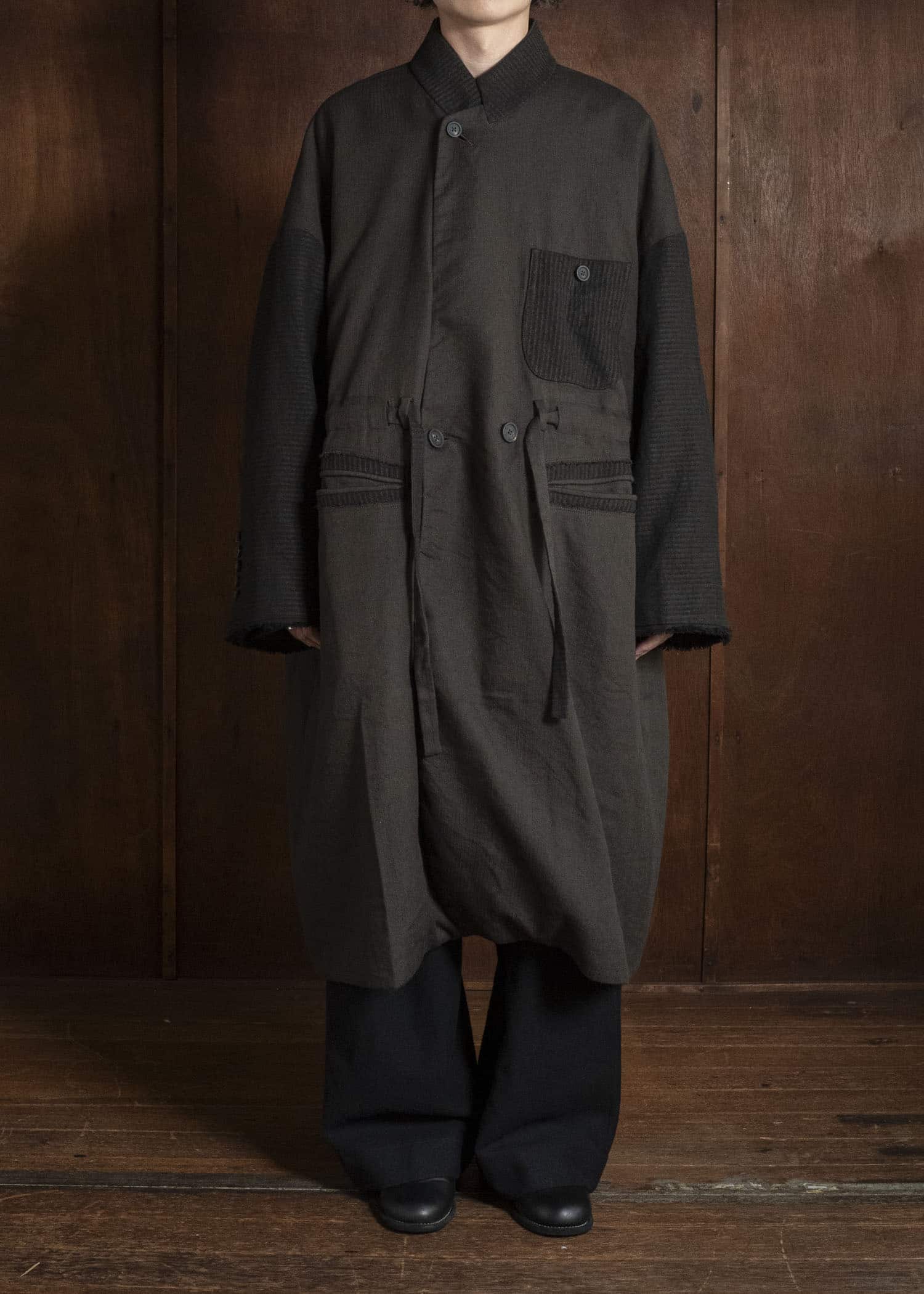 ZIGGY CHEN STAND COLLAR LONG COAT 0M2631109