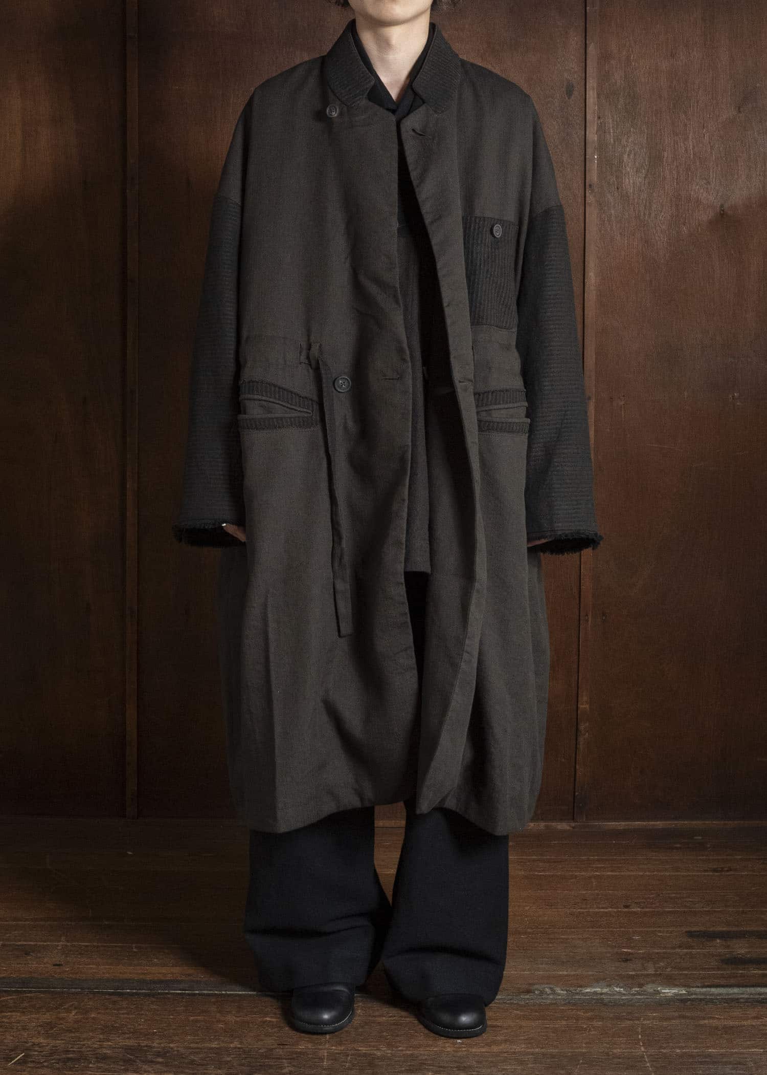 ZIGGY CHEN STAND COLLAR LONG COAT 0M2631109