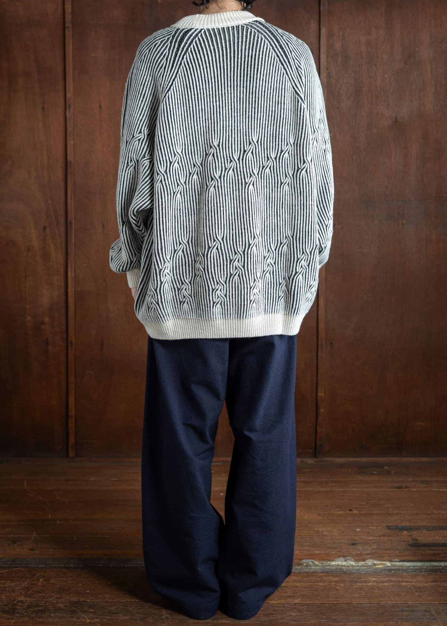 JAN-JAN VAN ESSCHE KNIT#66 Wide Fit Cable Knitted Crew Neck Sweater Knits Wool Lino White-Anthracite