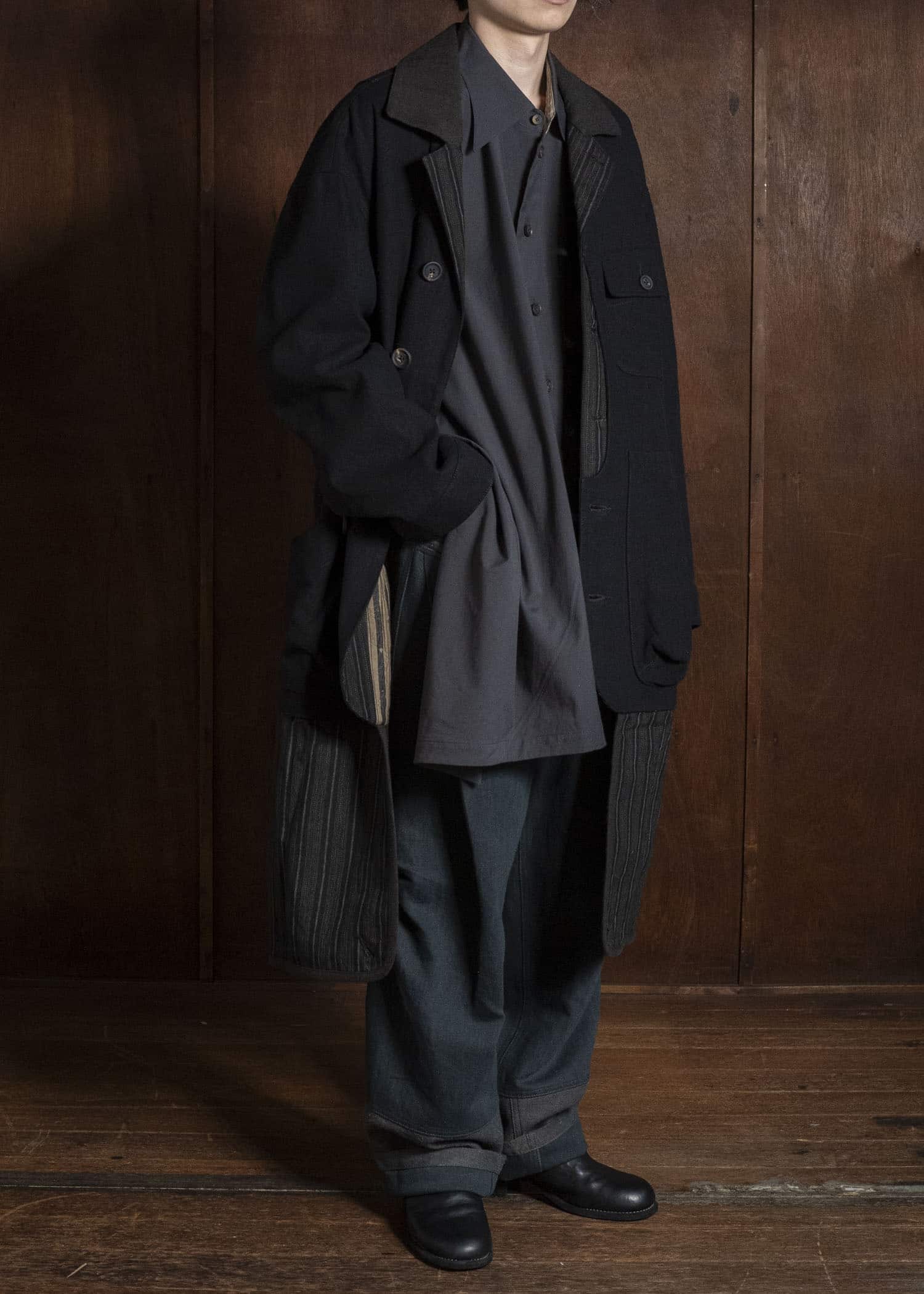 ZIGGY CHEN FOLDED SHORT COAT 0M2631102