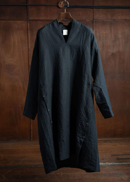 JAN-JAN VAN ESSCHE TUNIC#37 Kimono Collar Loose Fit Tunic With Side Buttons Cotton Linen Relief Striped Black