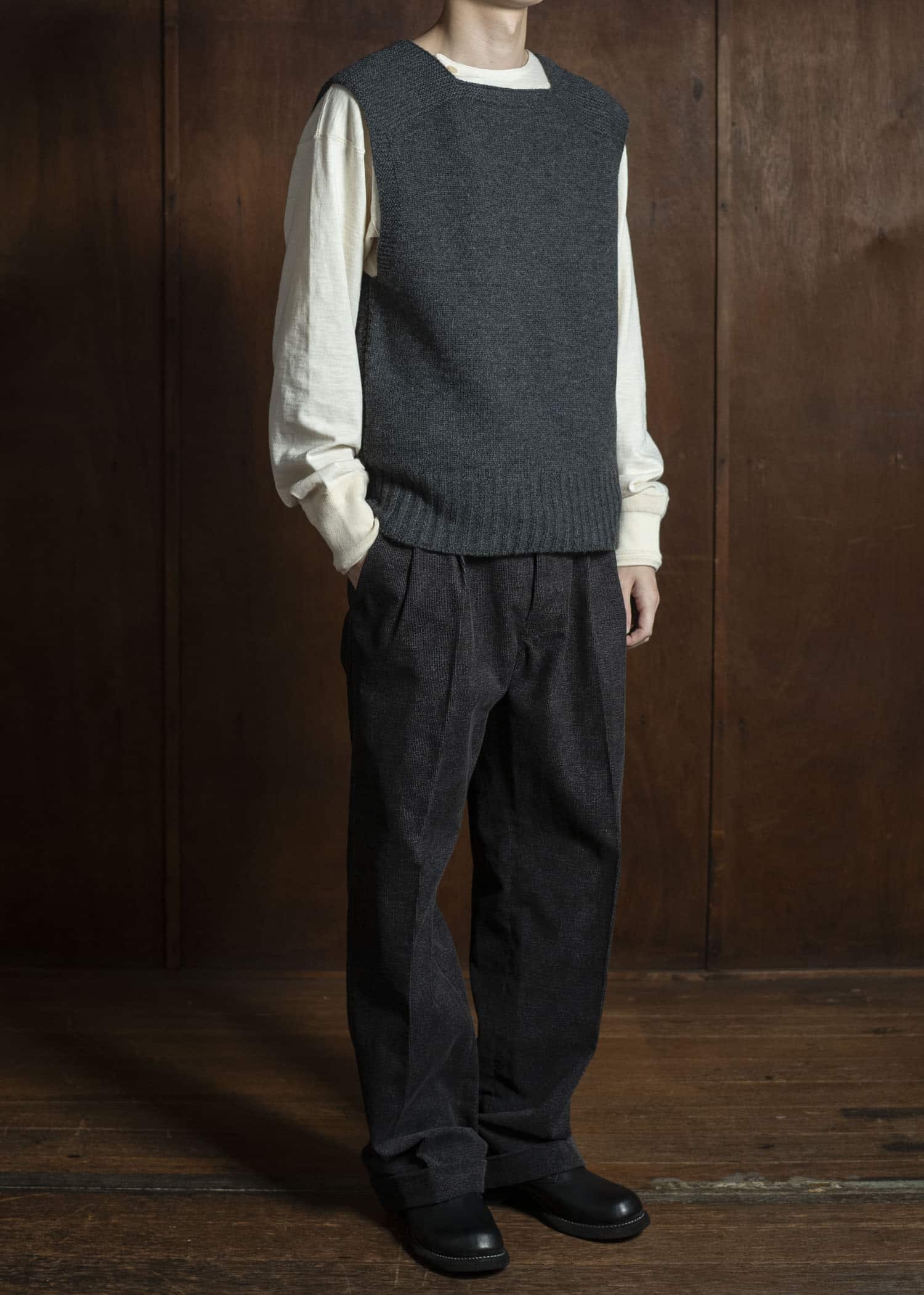 Taiga Takahashi Lot.528 A.R.C Vest CHARCOAL