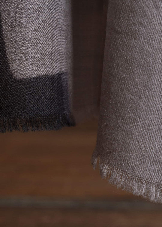 SUZUSAN 0013W-545 Hand Woven Baby Wool Shawl Black - Light Coffee