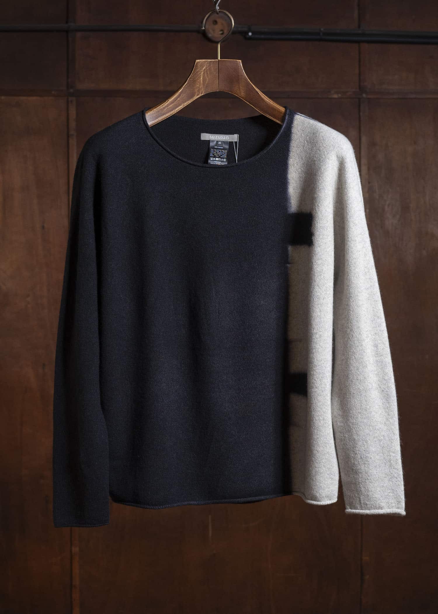 SUZUSAN 3087K-545 Cashmere Seamles Wide Pullover Black - Light Gray