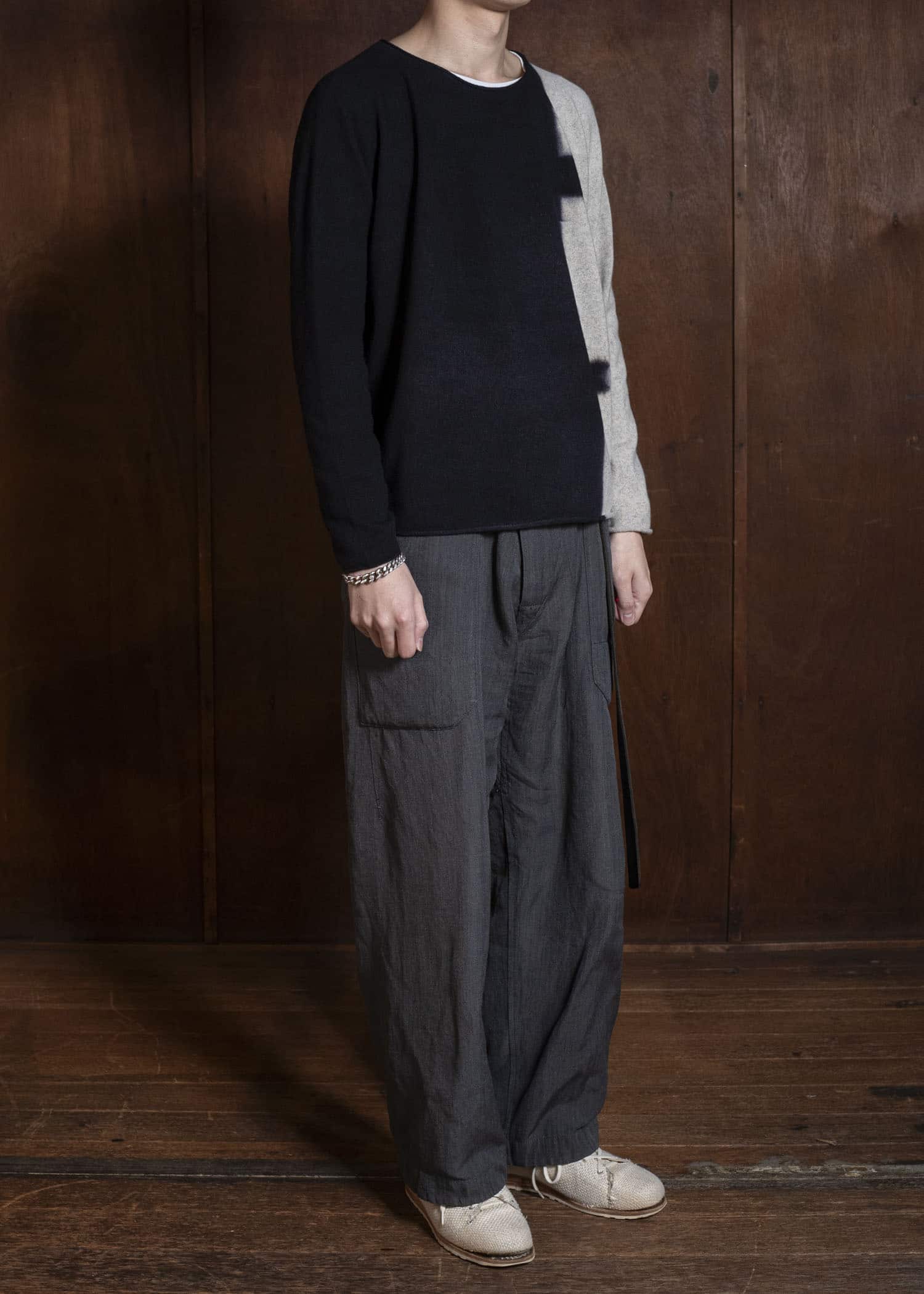 SUZUSAN 3087K-545 Cashmere Seamles Wide Pullover Black - Light Grey