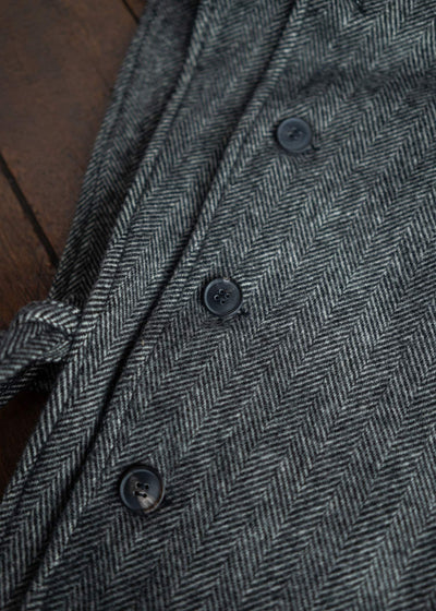 JAN-JAN VAN ESSCHE HOODPIEACE#1 Hooded Collar Piece Herringbone Yak Wool Black&White