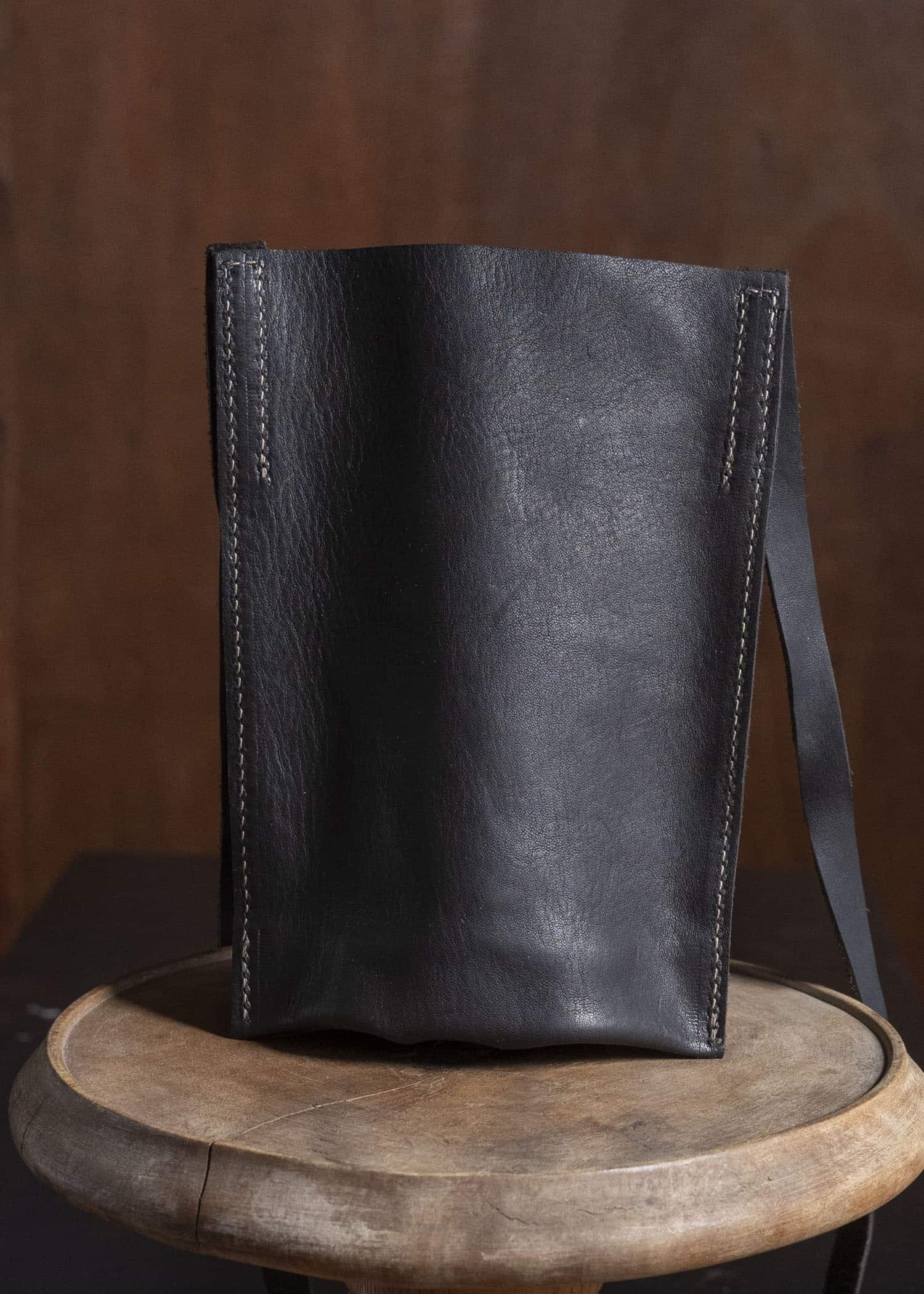 GUIDI PHONE HOLDER SHOULDER CASE CV60T PKT1