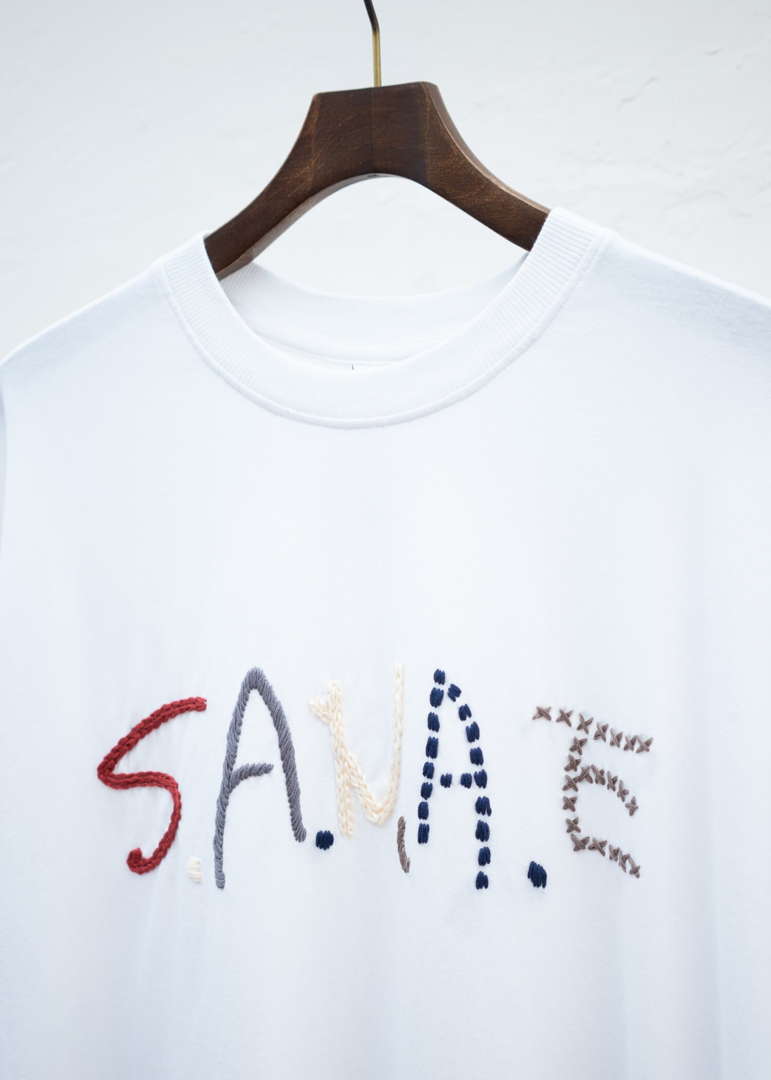 Edwina Horl T-SHIRT S.A.N.A.E