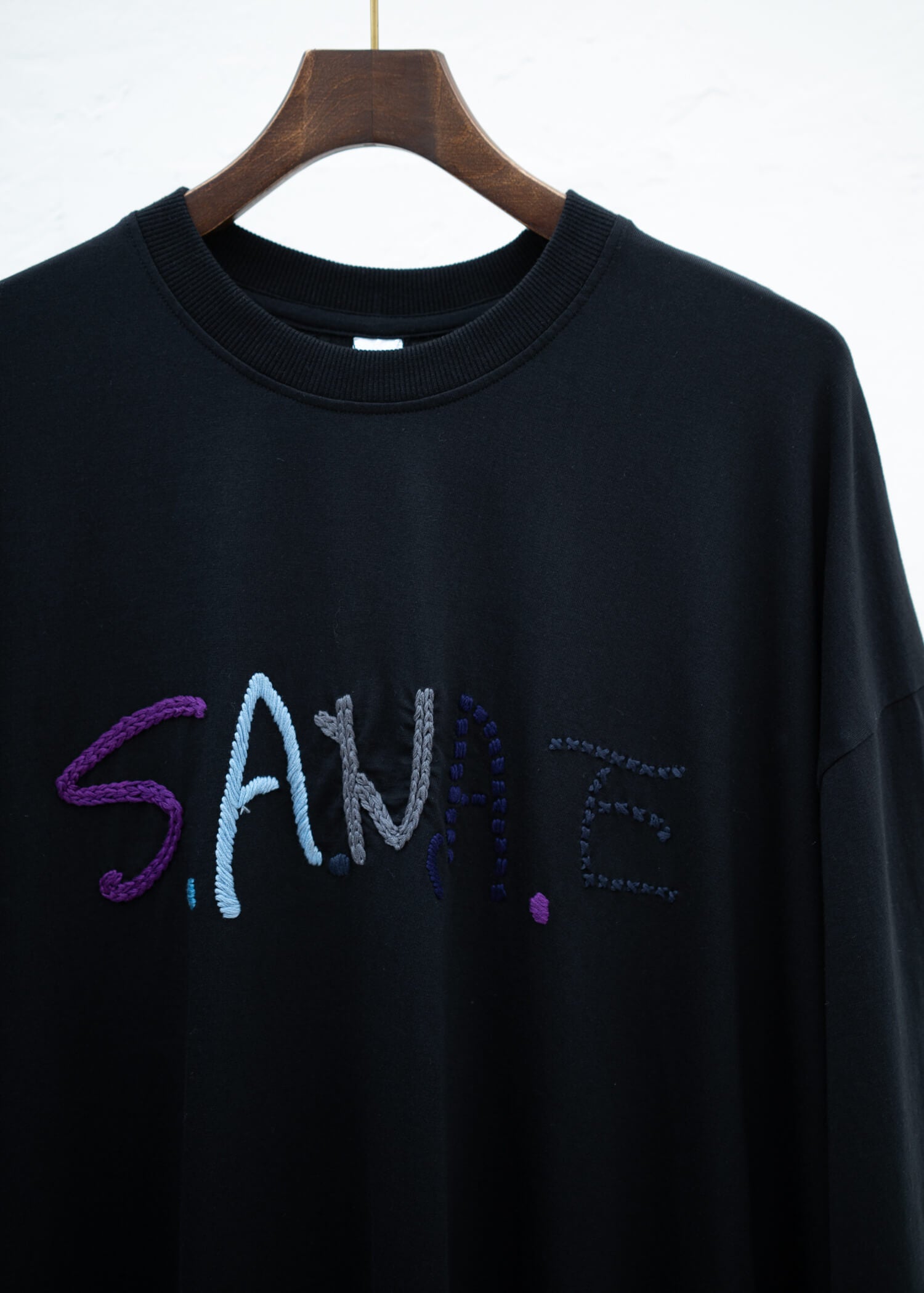 Edwina Horl T-SHIRT S.A.N.A.E