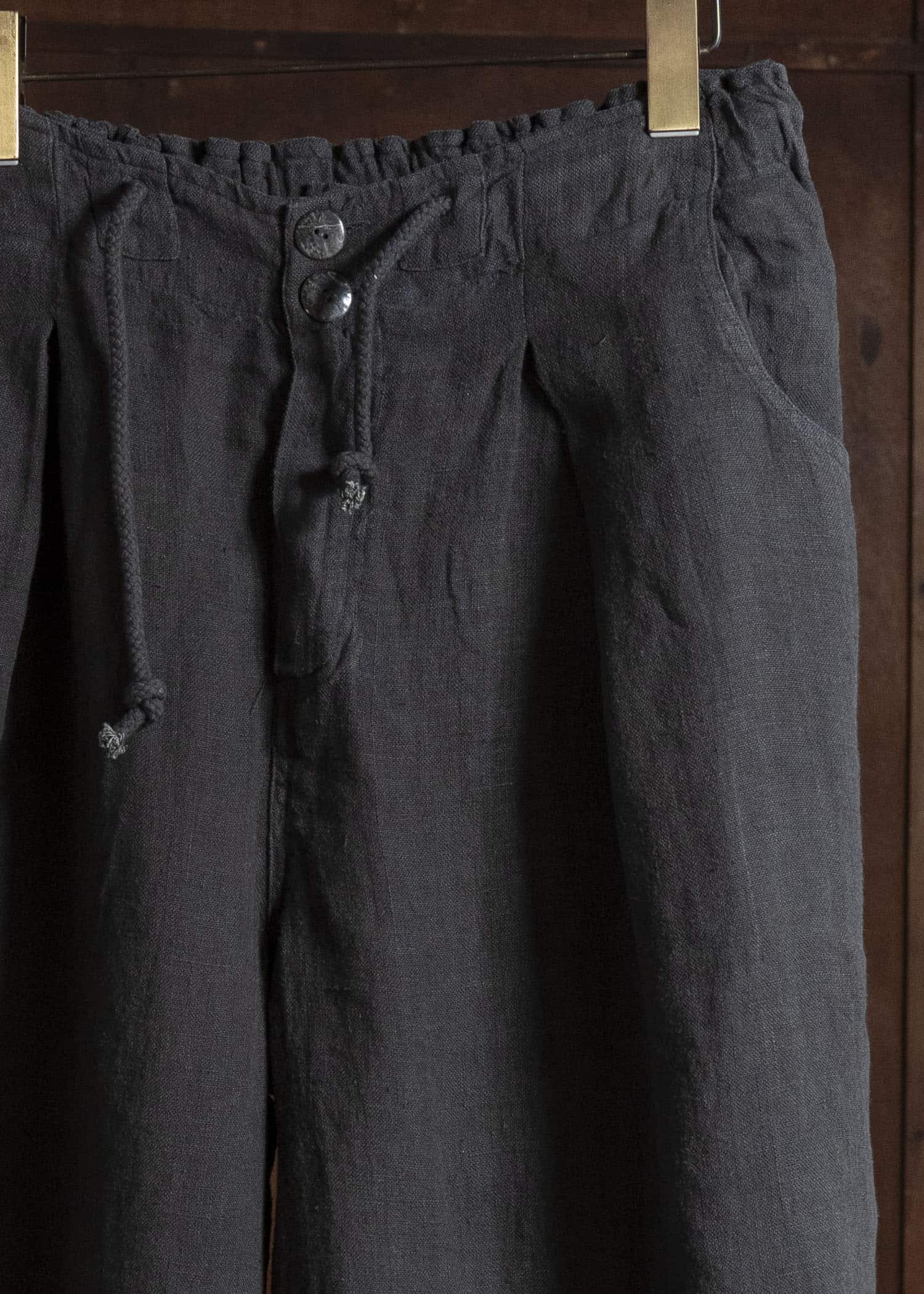 Gathering Textiles Farmer Shorts Organic Power Loom Linen FSH01-LI-BK
