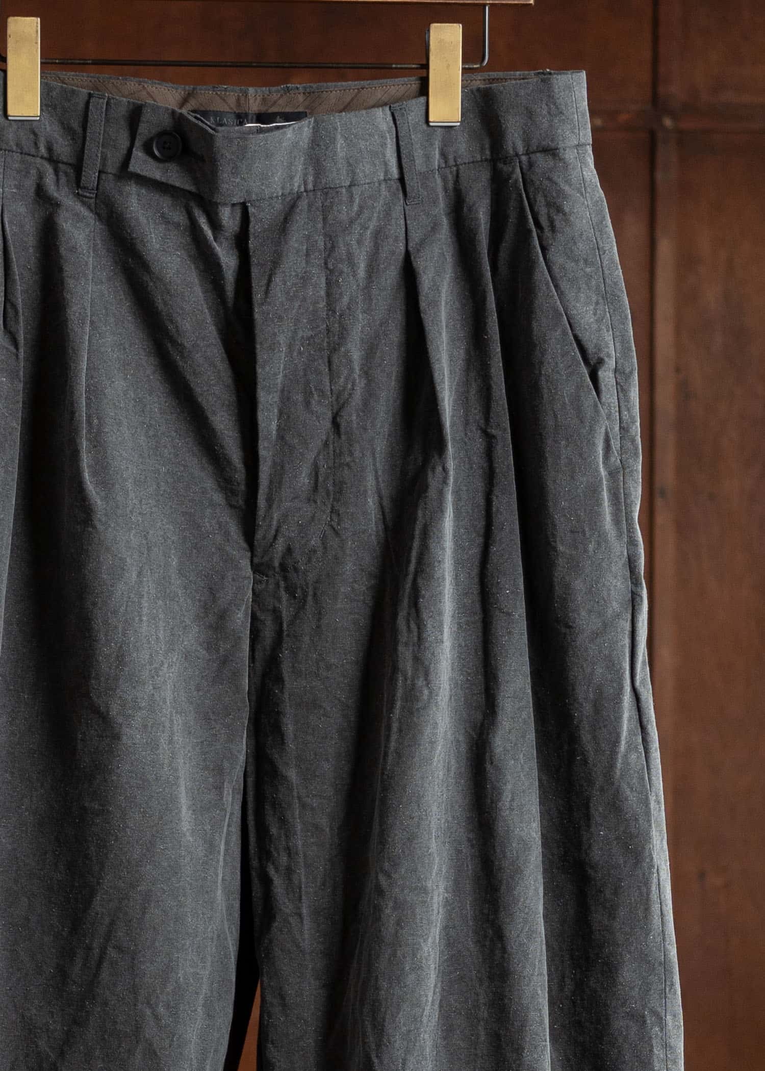 KLASICA Tucked x2 Trousers / Sumi Black