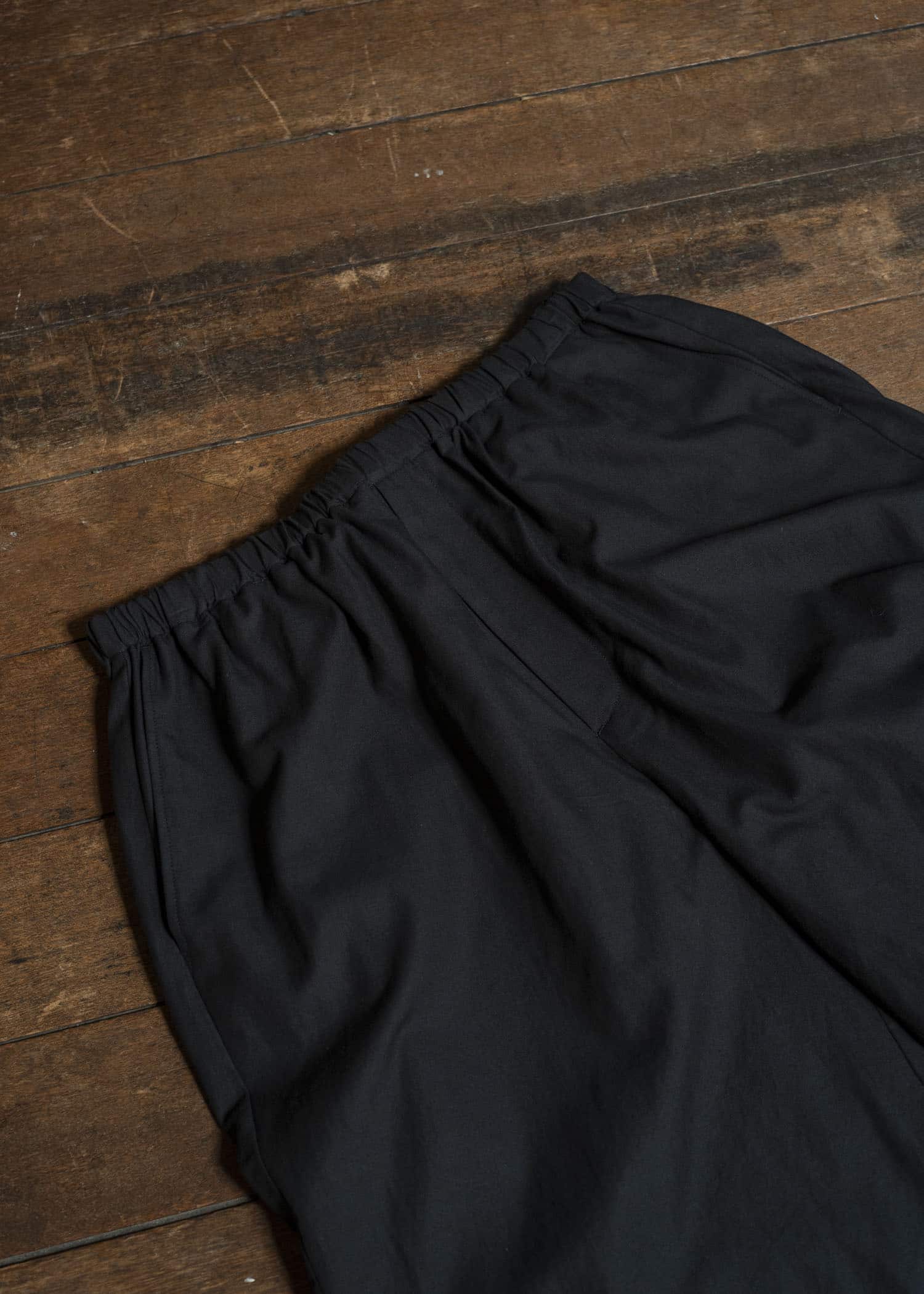 YOKO SAKAMOTO YS-26SS-52-BLACK Relax Easy Shorts BLACK