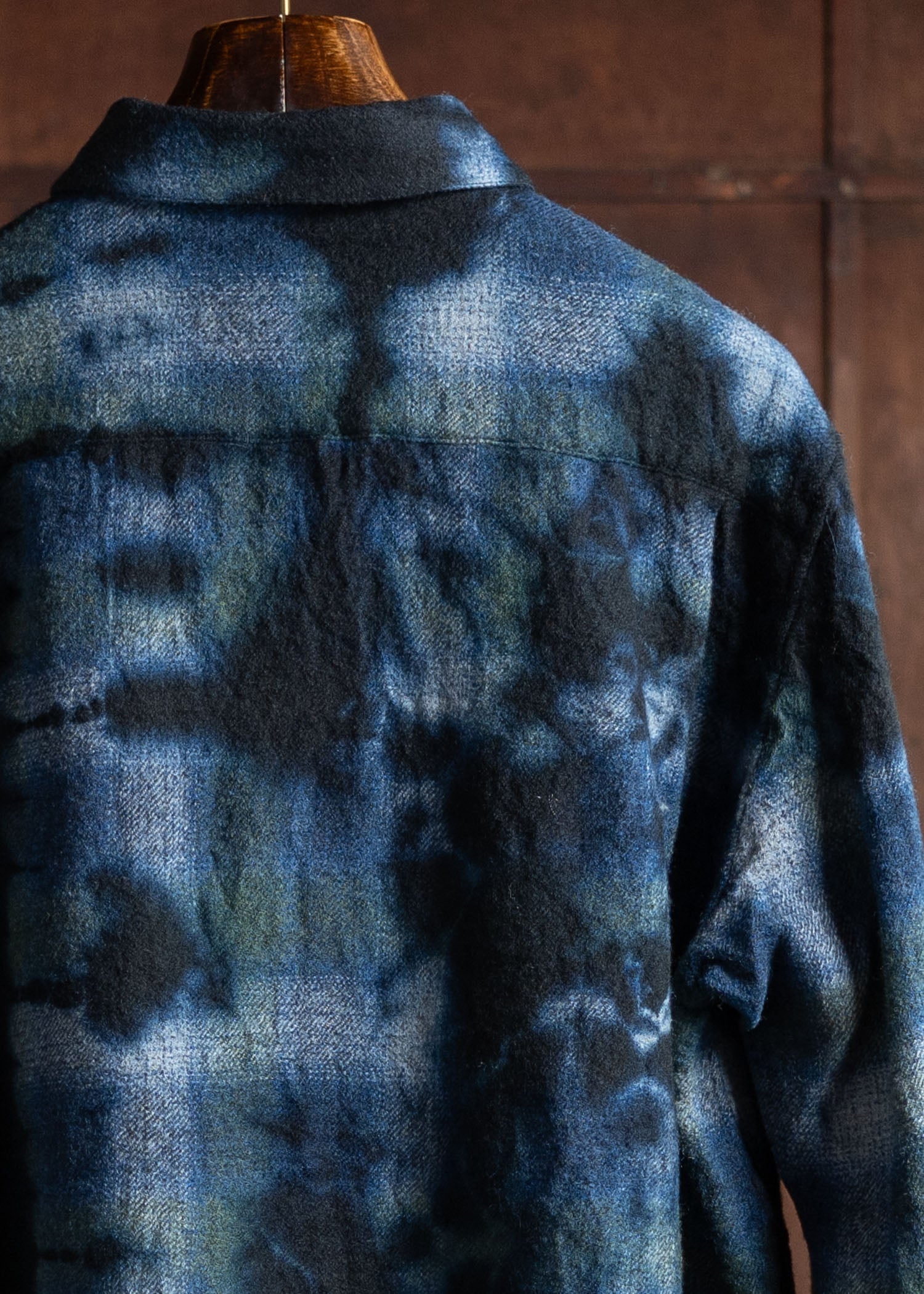 SUZUSAN Wool Ombre Check O Vershirt Madara Shibori Fragment Black X Dark Blue 4057W-011-1022