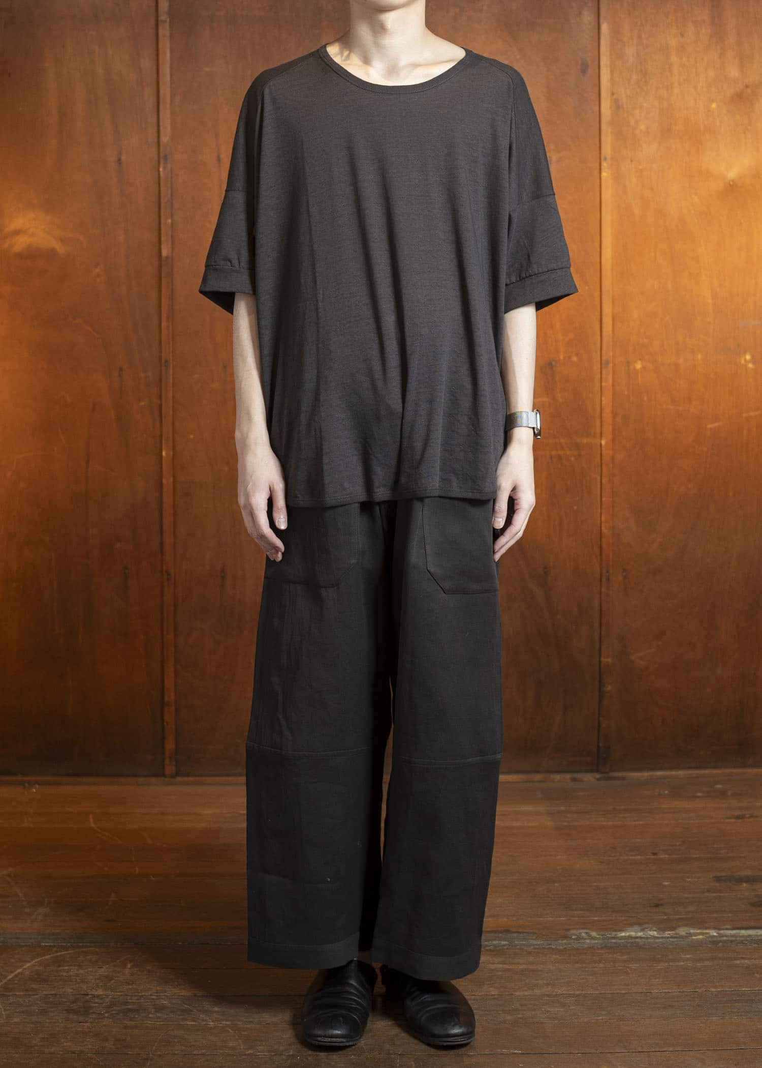 JAN-JAN VAN ESSCHE TROUSERS#86-COTTON DOUBLE CLOTH DEEP BROWN  Loose Fit Trousers With Elastic Waistband Cotton Double Cloth Deep Brown