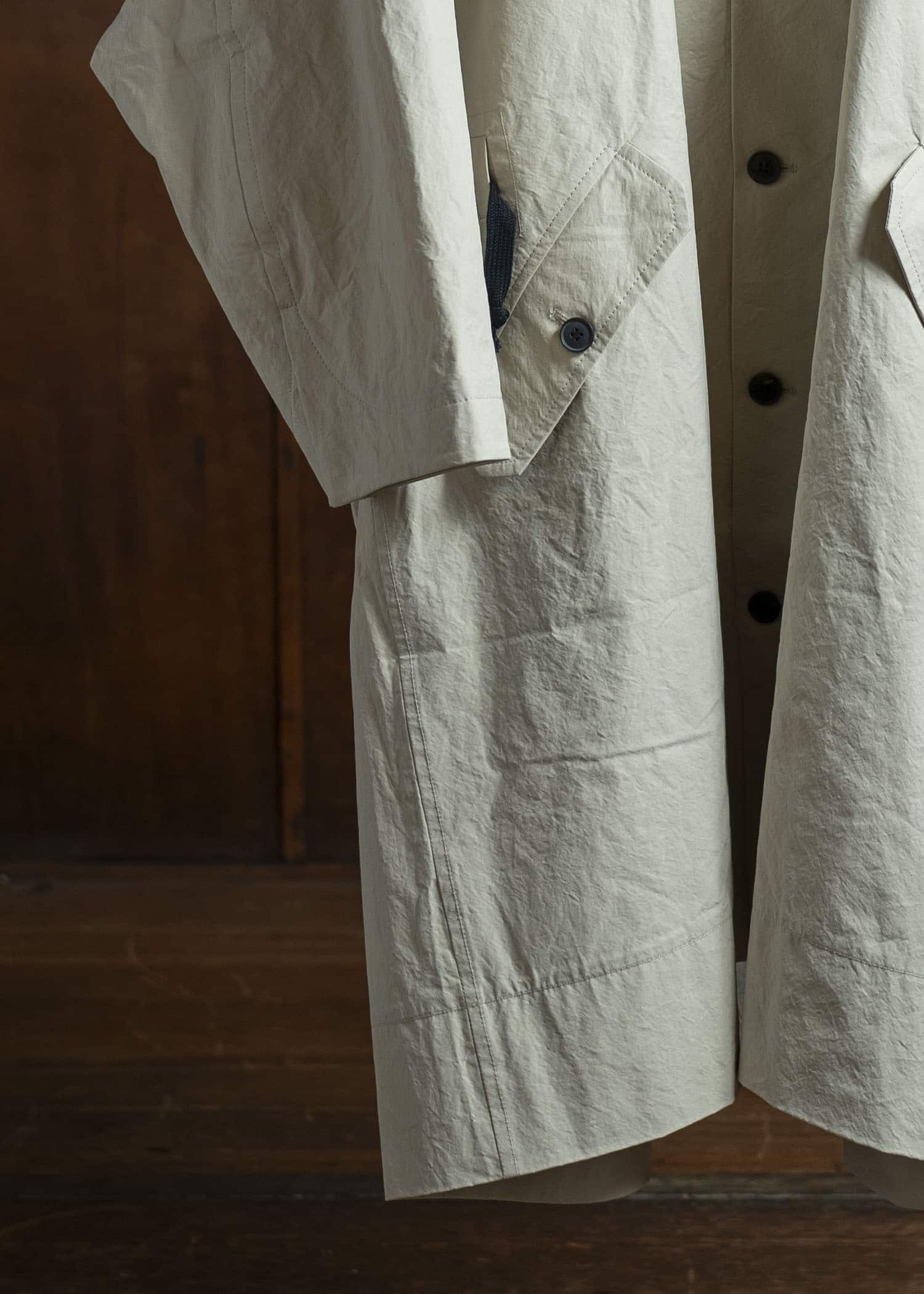 JAN-JAN VAN ESSCHE COAT#32-TIME WASHED CANVAS CHALK Long, Loose Fit Coat With Front Panel Pockets, Unlined With Detachable Collar Time Washed Canvas Chalk