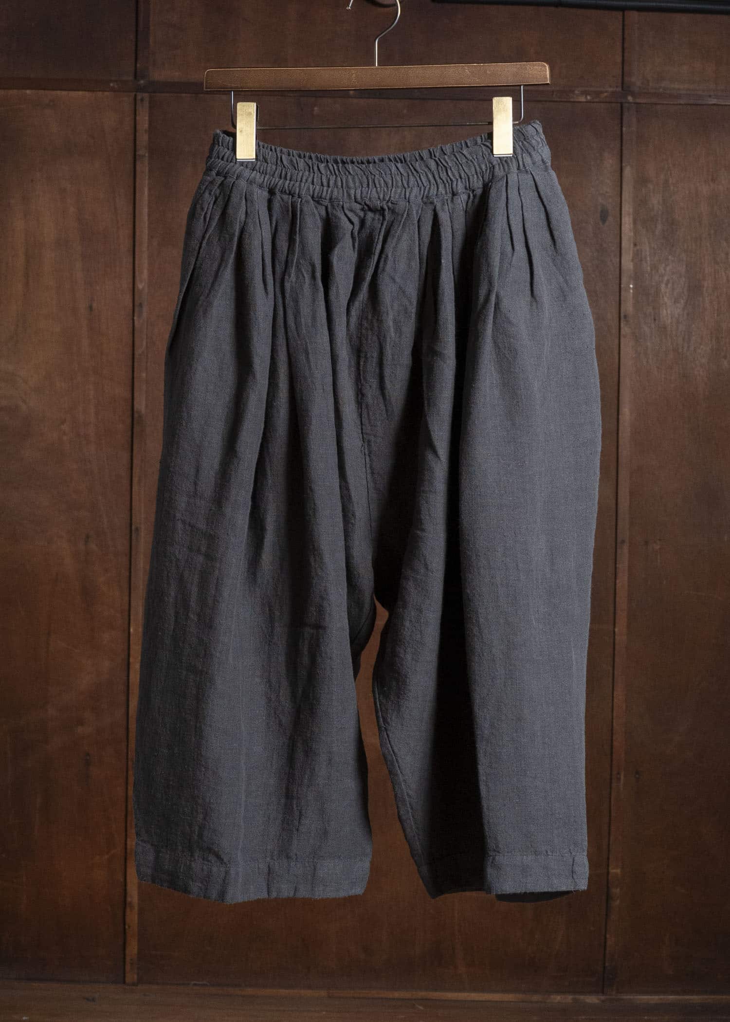 Gathering Textiles Roly Poly Shorts Organic Power Loom Linen BSH01-LI-BK
