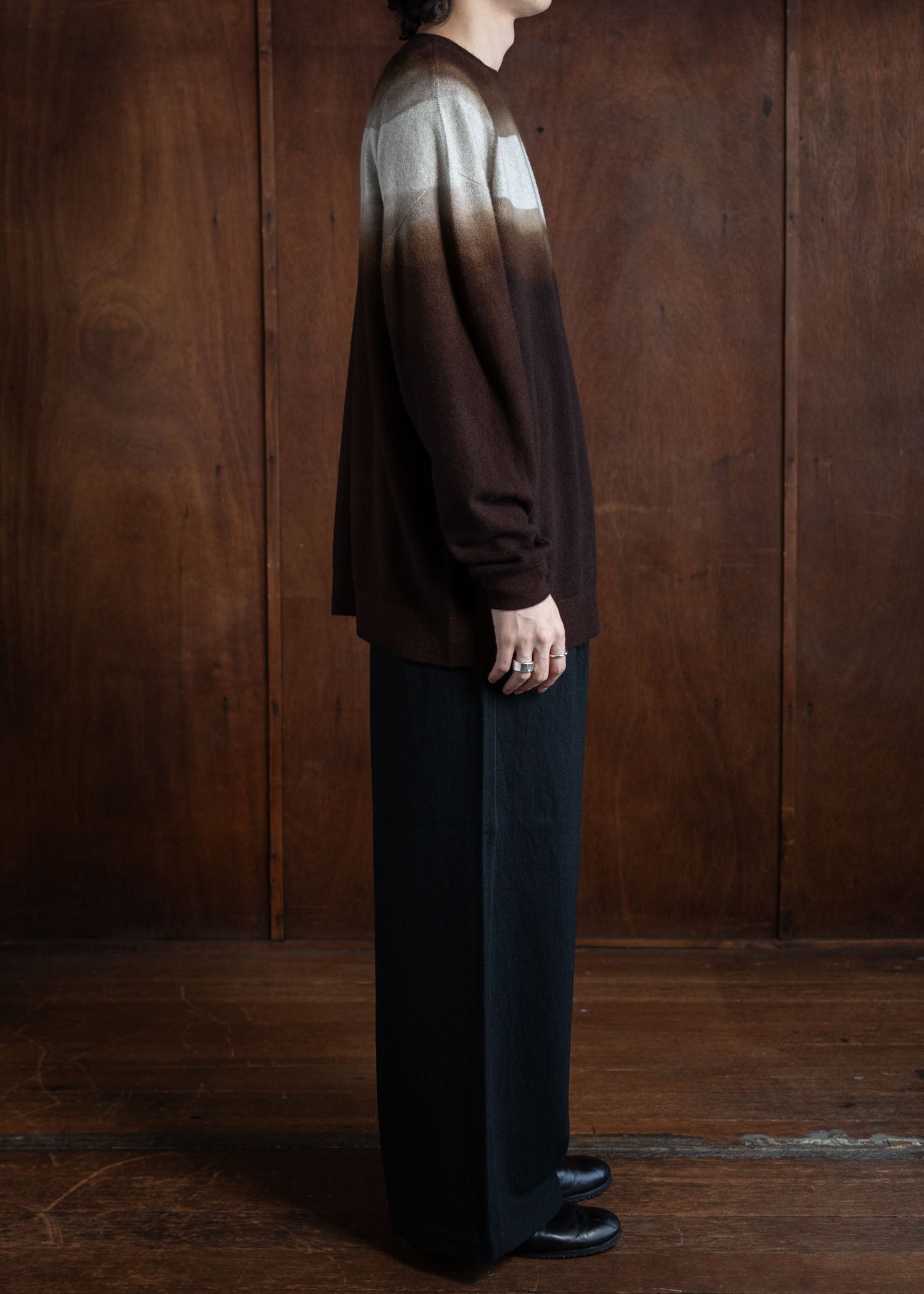 SUZUSAN Wool Cashmere Herri Ngbone Drawstring W Ide Pants Tesuji Shibori Fragment Black X Muddy Brown 5041WNK-021-1010