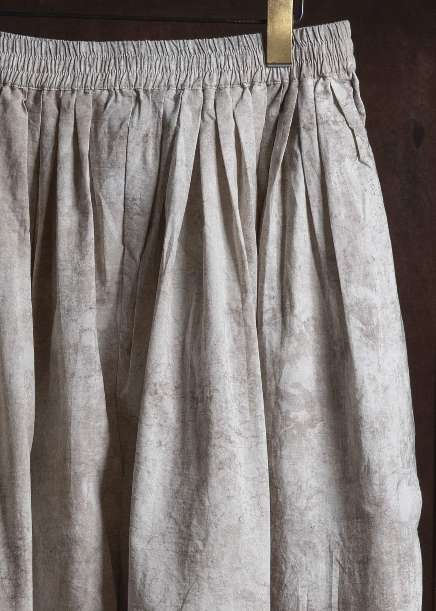 Gathering Textiles Roly Poly Shorts Cream Mud Resist Dabu Organic Cotton BSH01-DC-CR