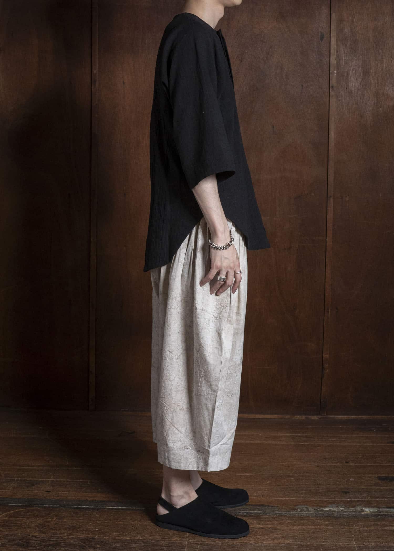 Gathering Textiles Roly Poly Shorts Cream Mud Resist Dabu Organic Cotton BSH01-DC-CR