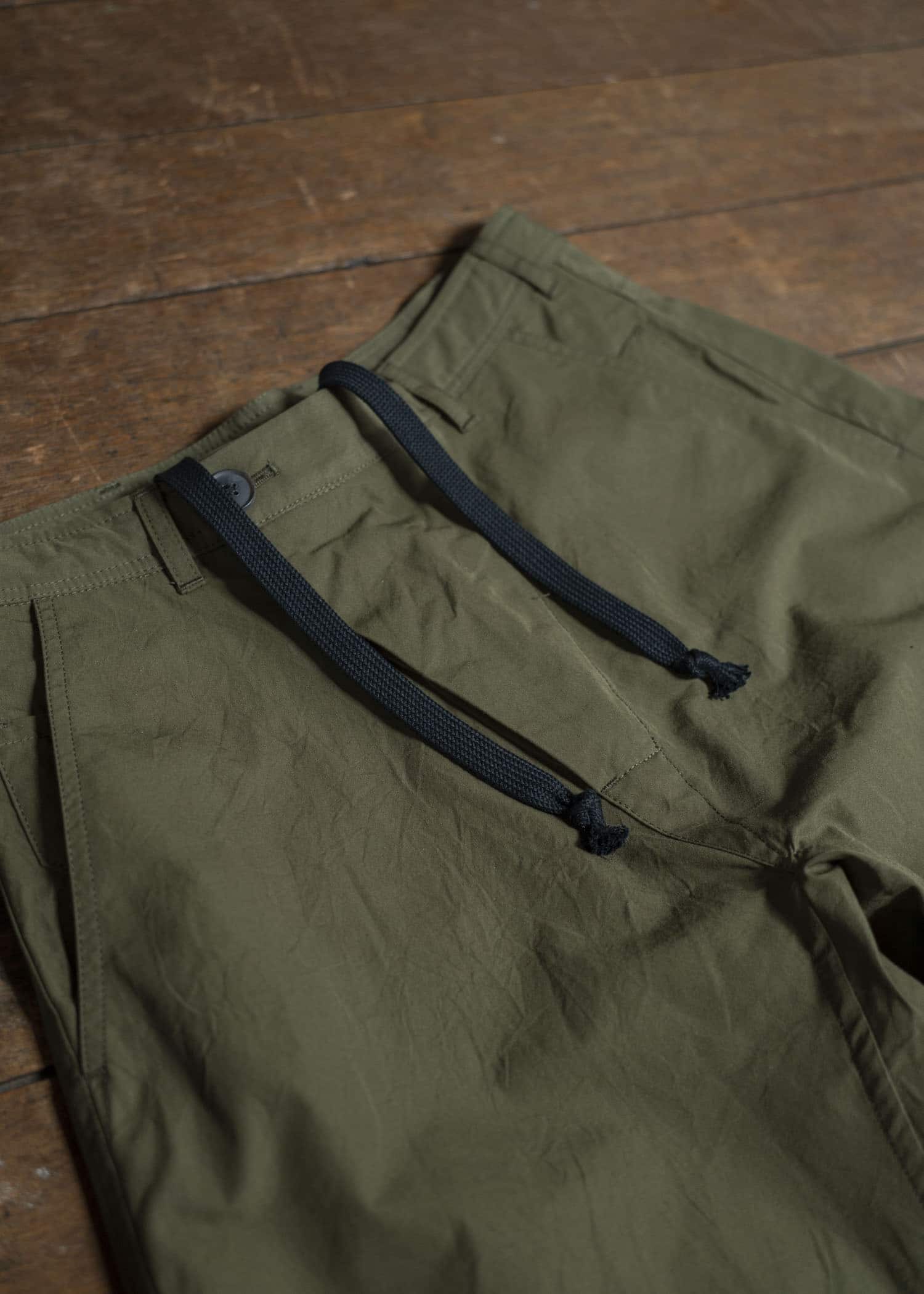 JAN-JAN VAN ESSCHE TROUSERS#84-COTTON SILK CANVAS ARMY GREEN Oversized 6-Pocket Workwear Style Trousers Cotton Silk Canvas Army Green