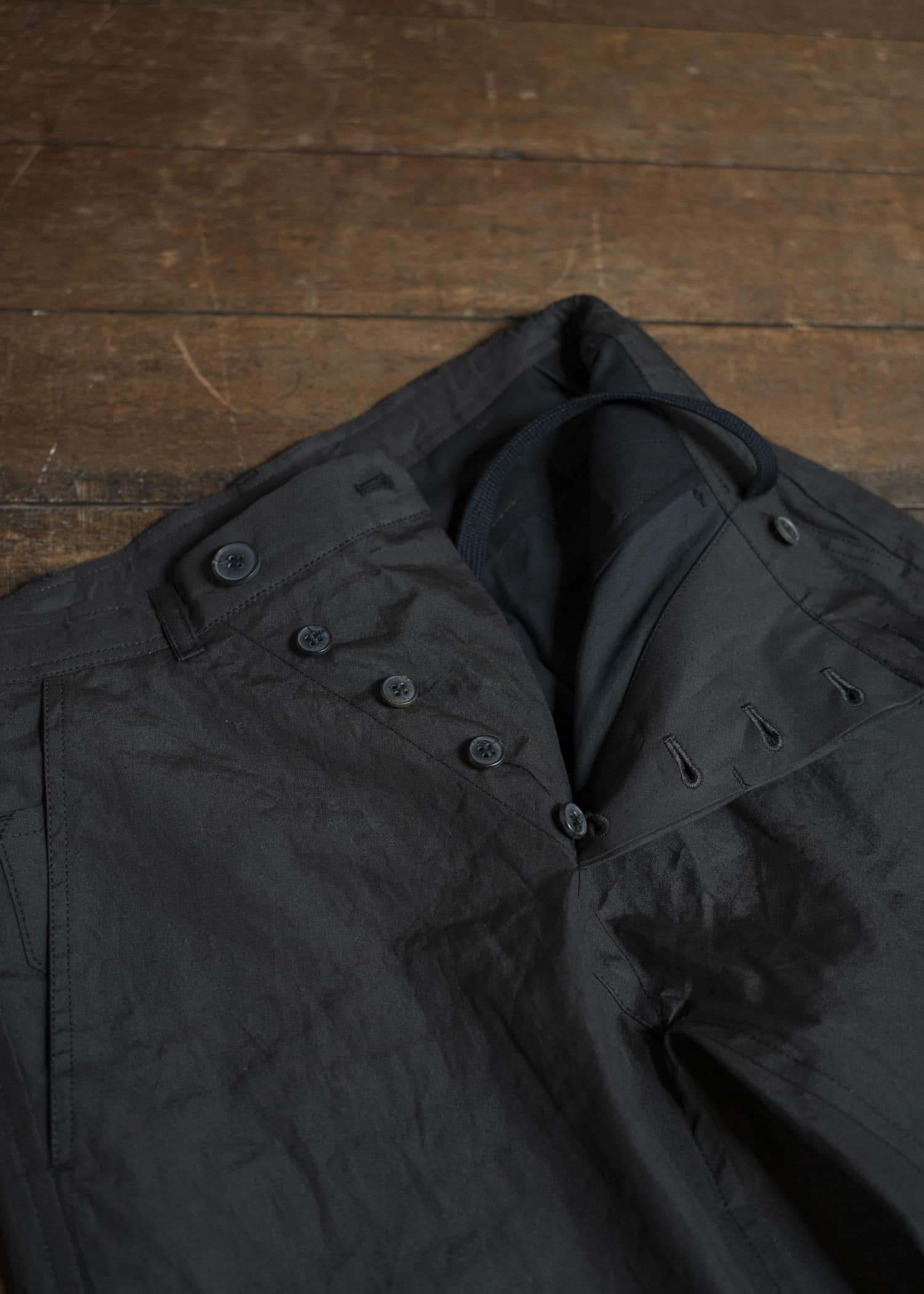 JAN-JAN VAN ESSCHE TROUSERS#84-COATED CLOTH TAR BLACK Oversized 6-Pocket Workwear Style Trousers Coated Cloth Tar Black