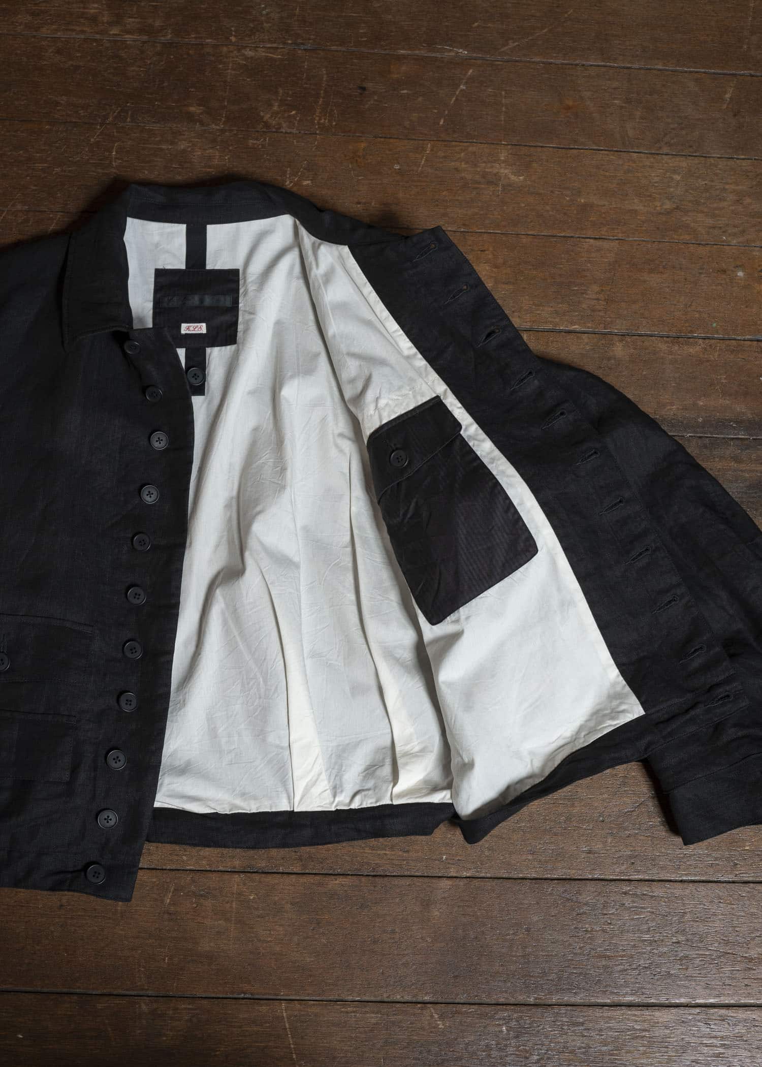 KLASICA IRWELL - DB CURVED ARM BUTTON BLOUSON BLACK