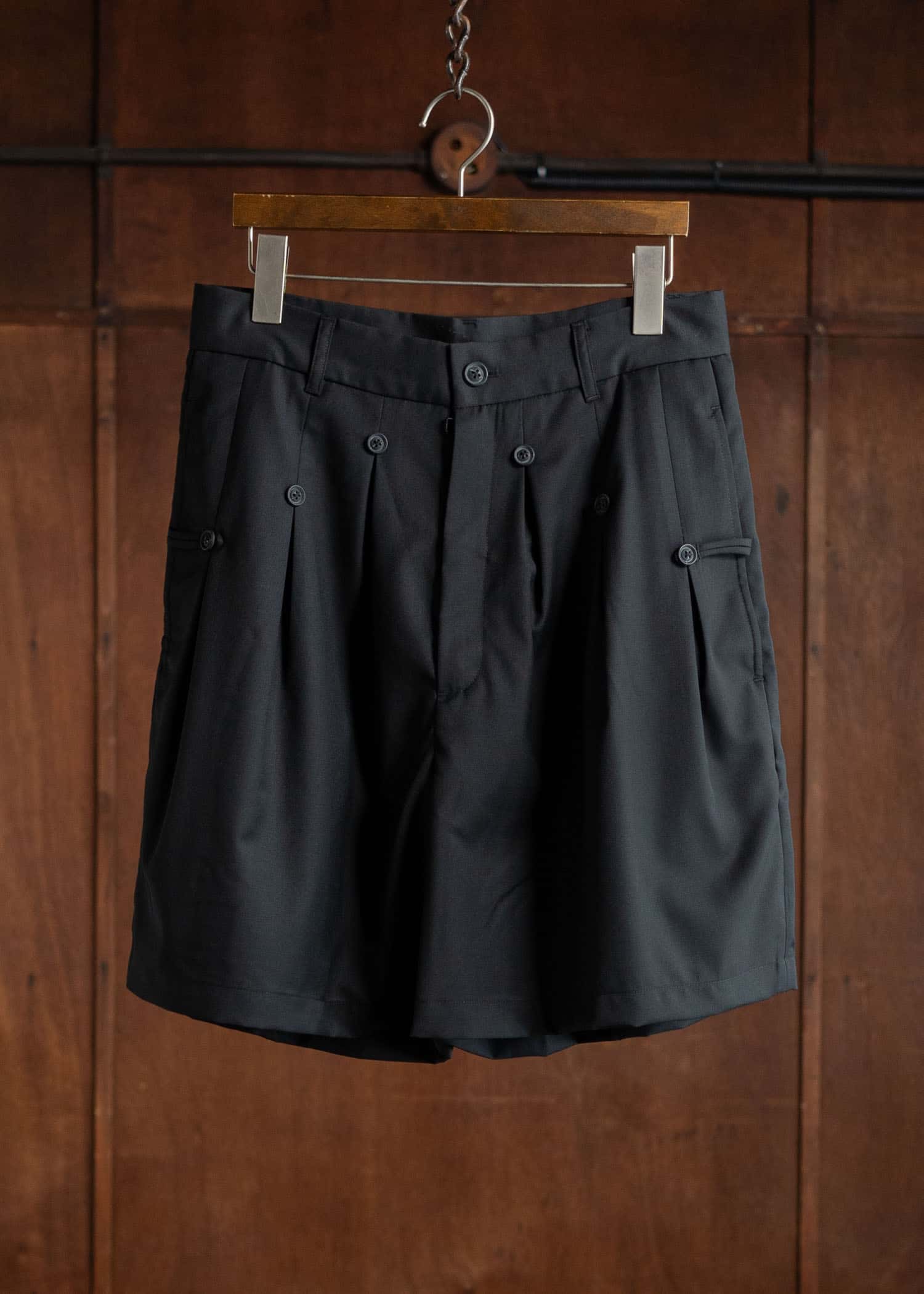 Professor.E E Pleated Shorts