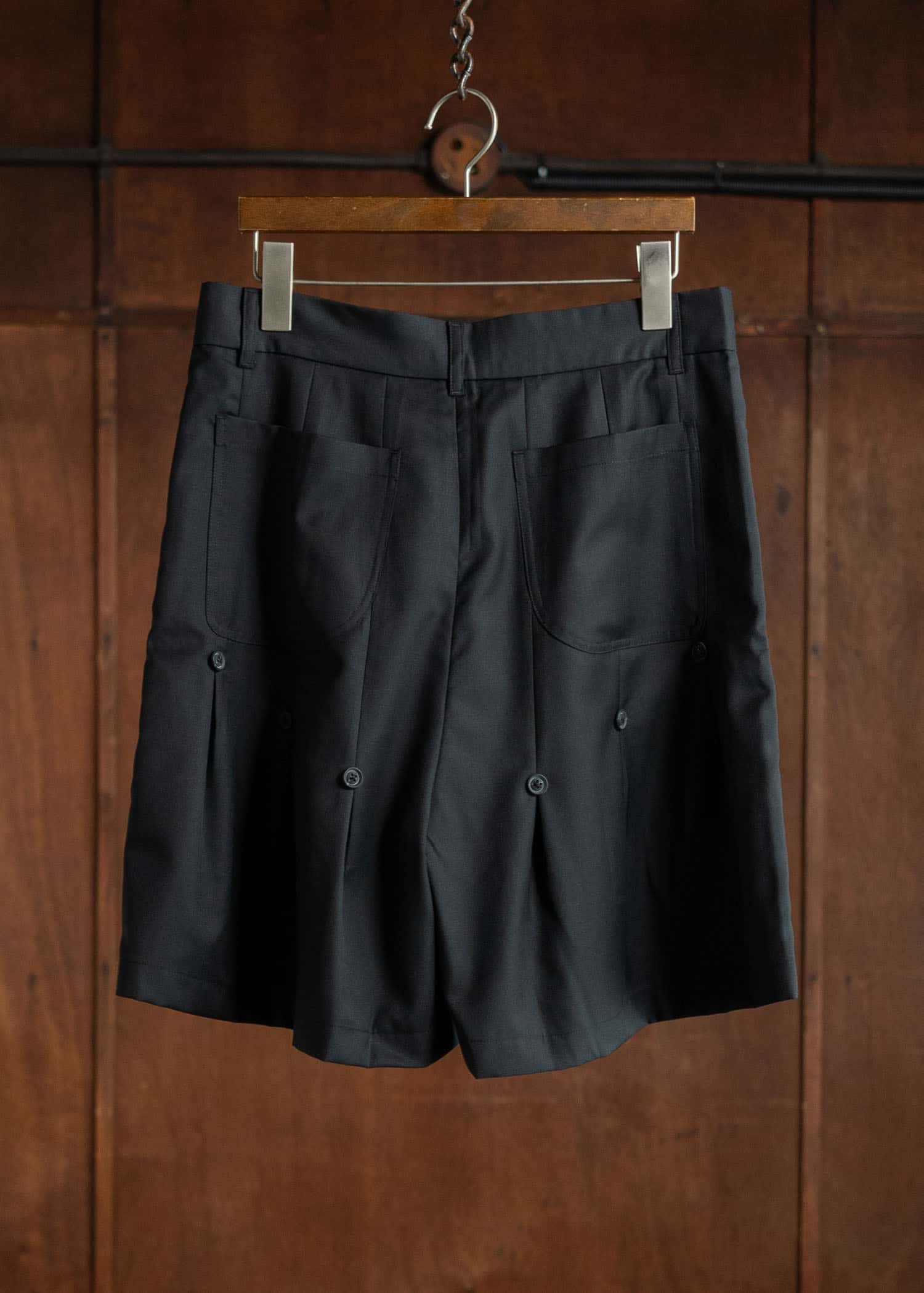 Professor.E E Pleated Shorts