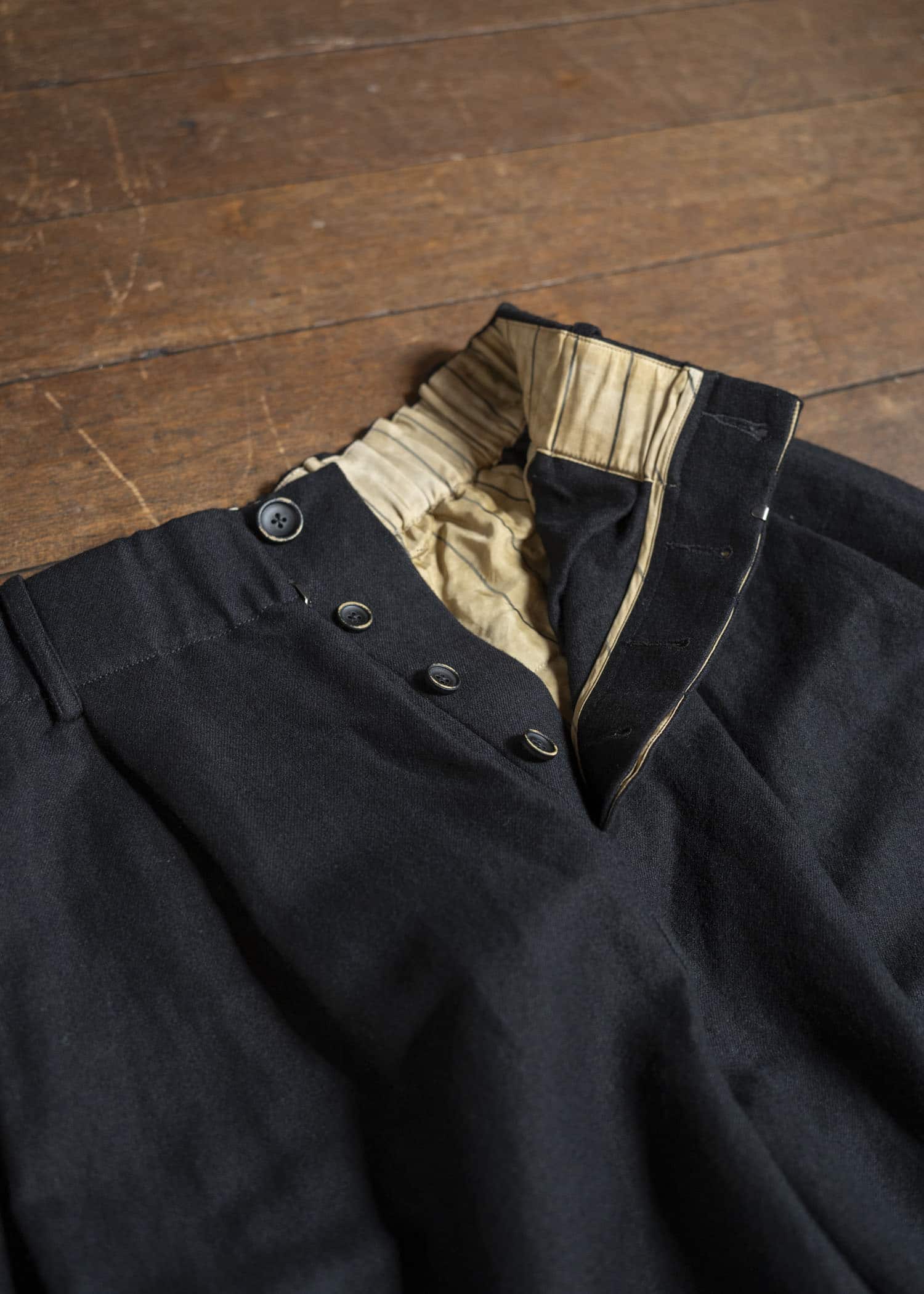 UMA WANG UM3523 POETIC PANTS uw900 - black