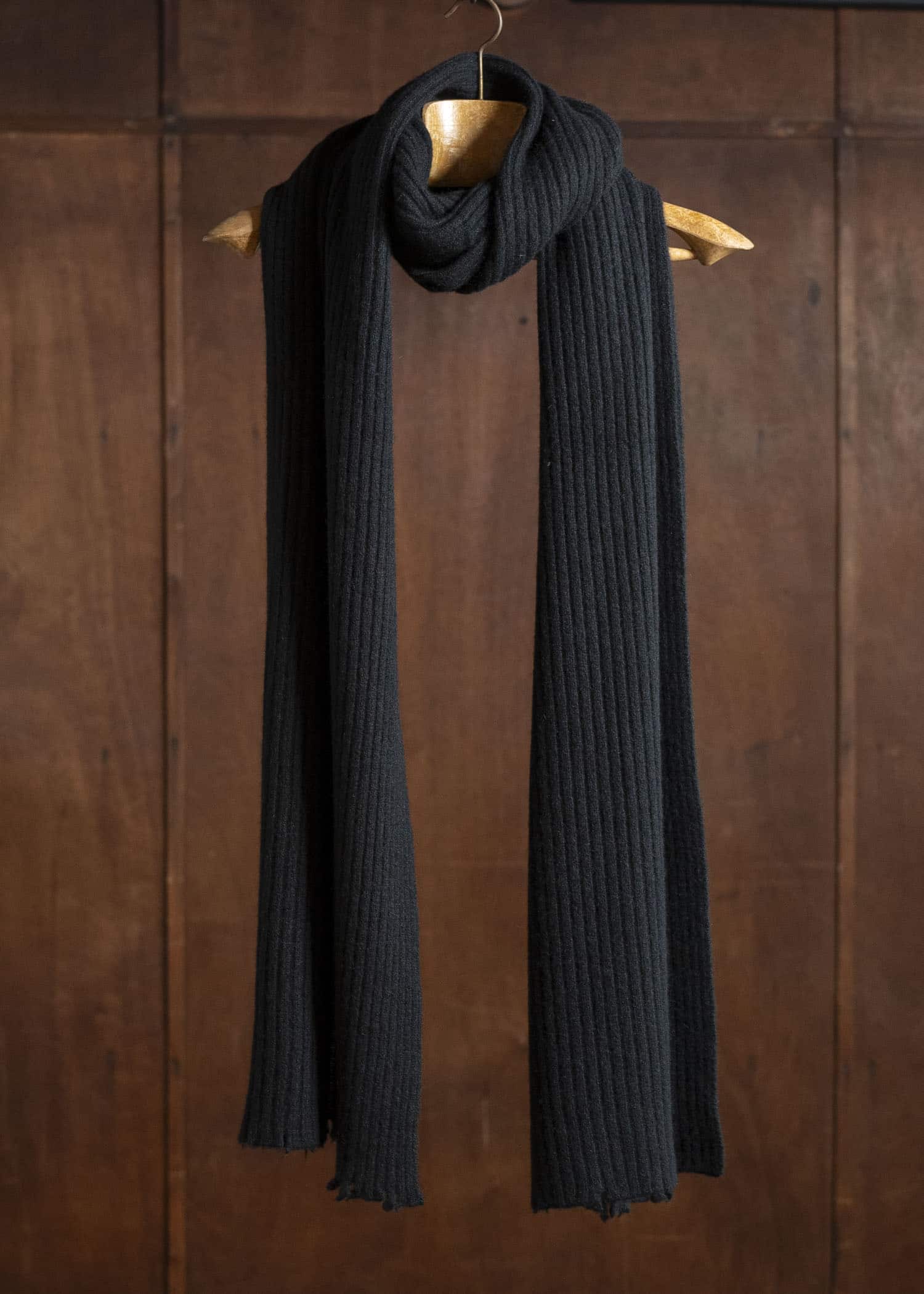 UMA WANG UK0050 SCARF uw900 - black