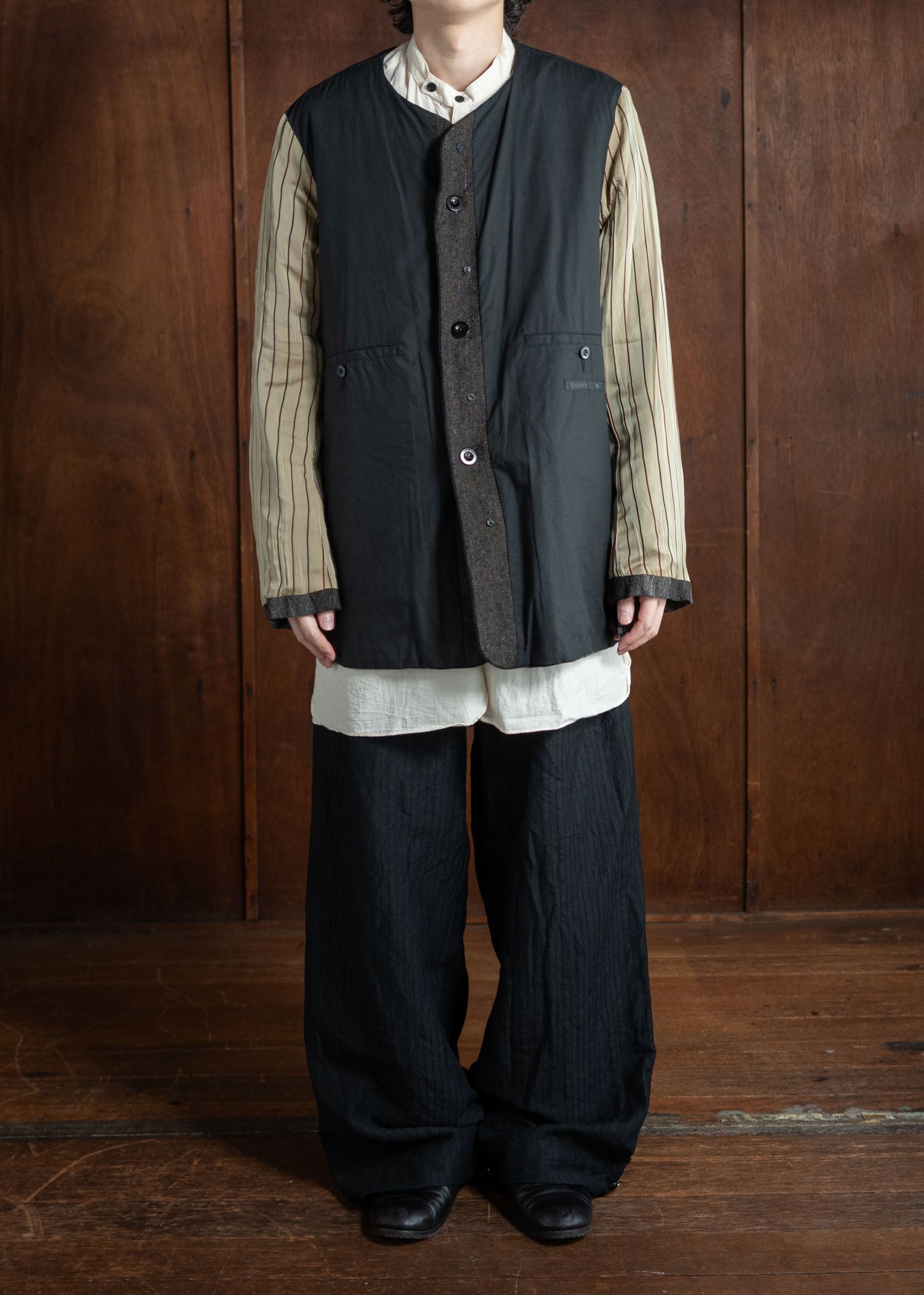 KLASICA Verk  Reversible Collar Less Blouson