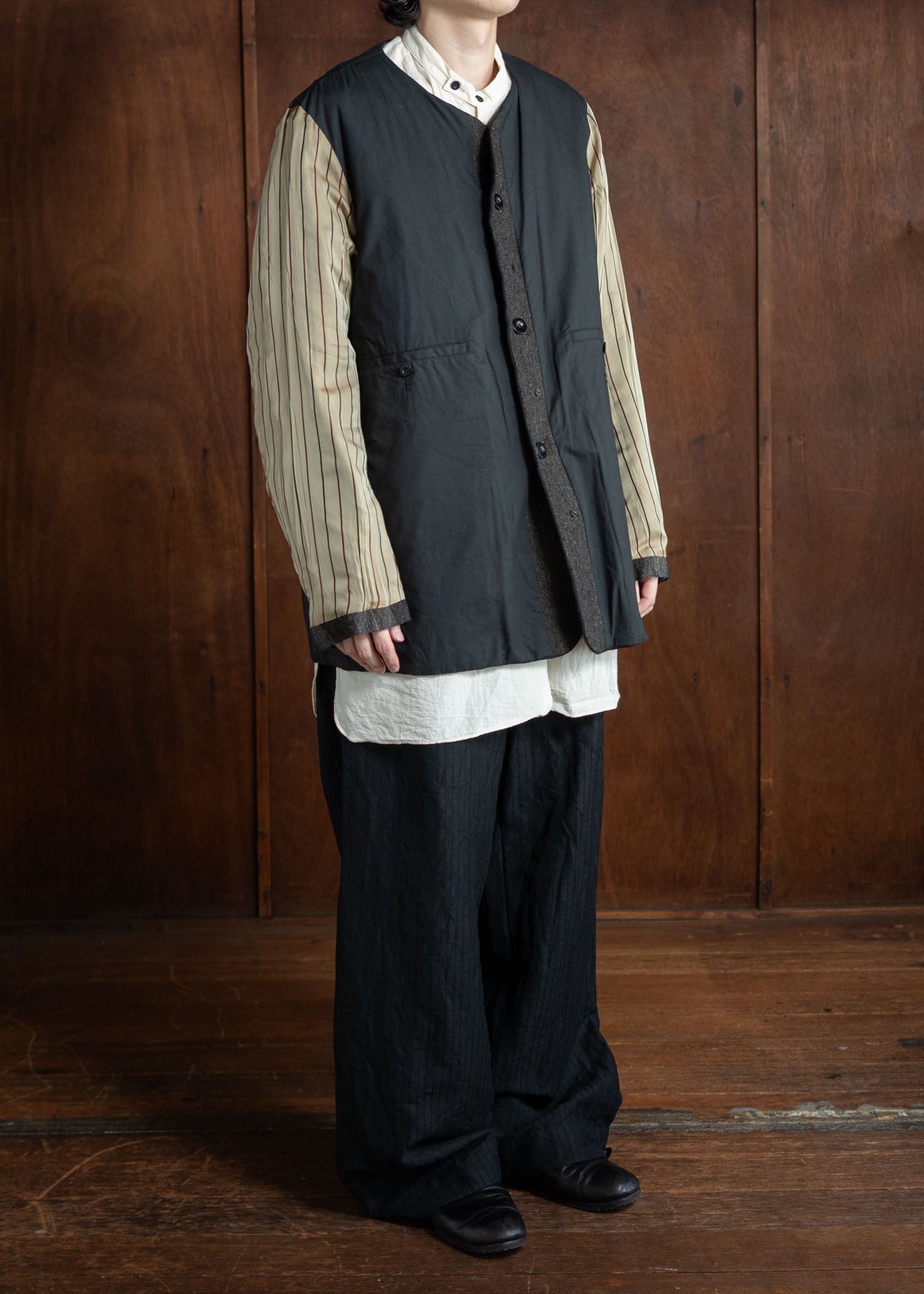 KLASICA Verk  Reversible Collar Less Blouson