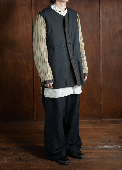 KLASICA Verk Reversible Collar Less Blouson