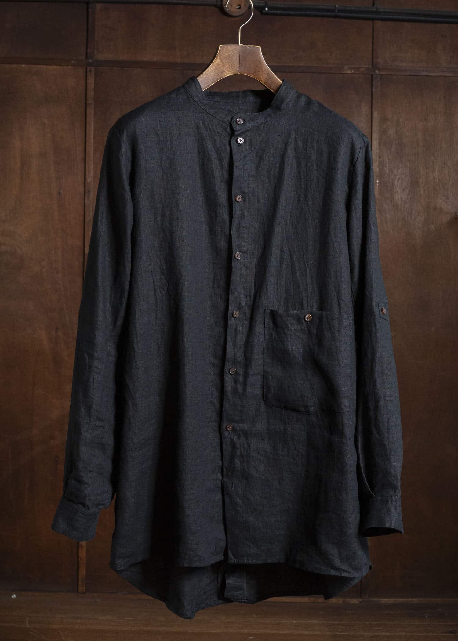 Aleksandr Manamis Linen Collarless Shirt
