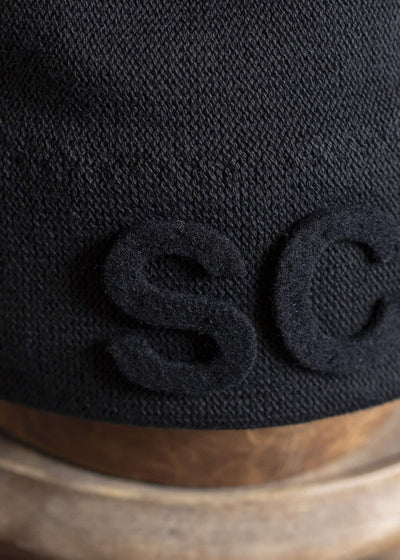 SCHA ART#1716-black/ black #2-7 LOGO-W“