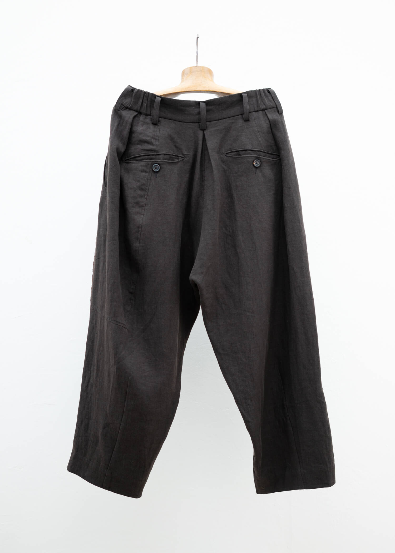 ZIGGY CHEN SELVEDGE PLEATED WIDE LEG TROUSERS