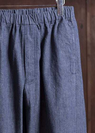 Jurgen Lehl カーディデニムレンテンテーパードパンツ Navy J0551FPM353