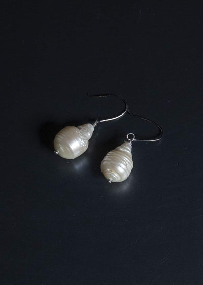 Peng Tai PEARL EARRING RANDOM PW26M34-1