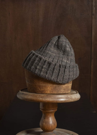 MARK.S MS0088 HAND KNIT CAP LOGWOOD