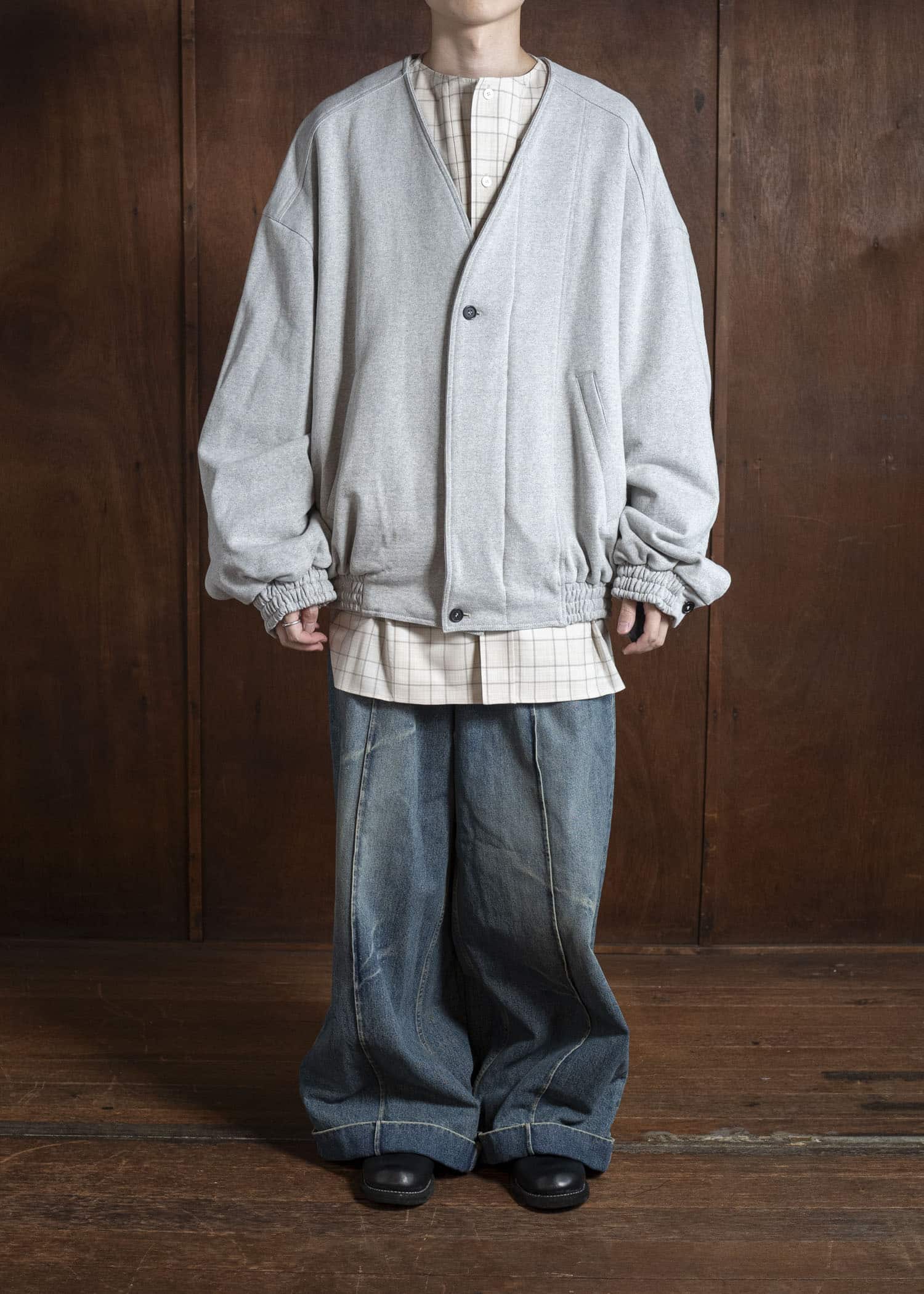 HED MAYNER EMBROIDERED SWEATSHIRT HB211B-030- MEDIUM GREY HMMB72026T- HB211B